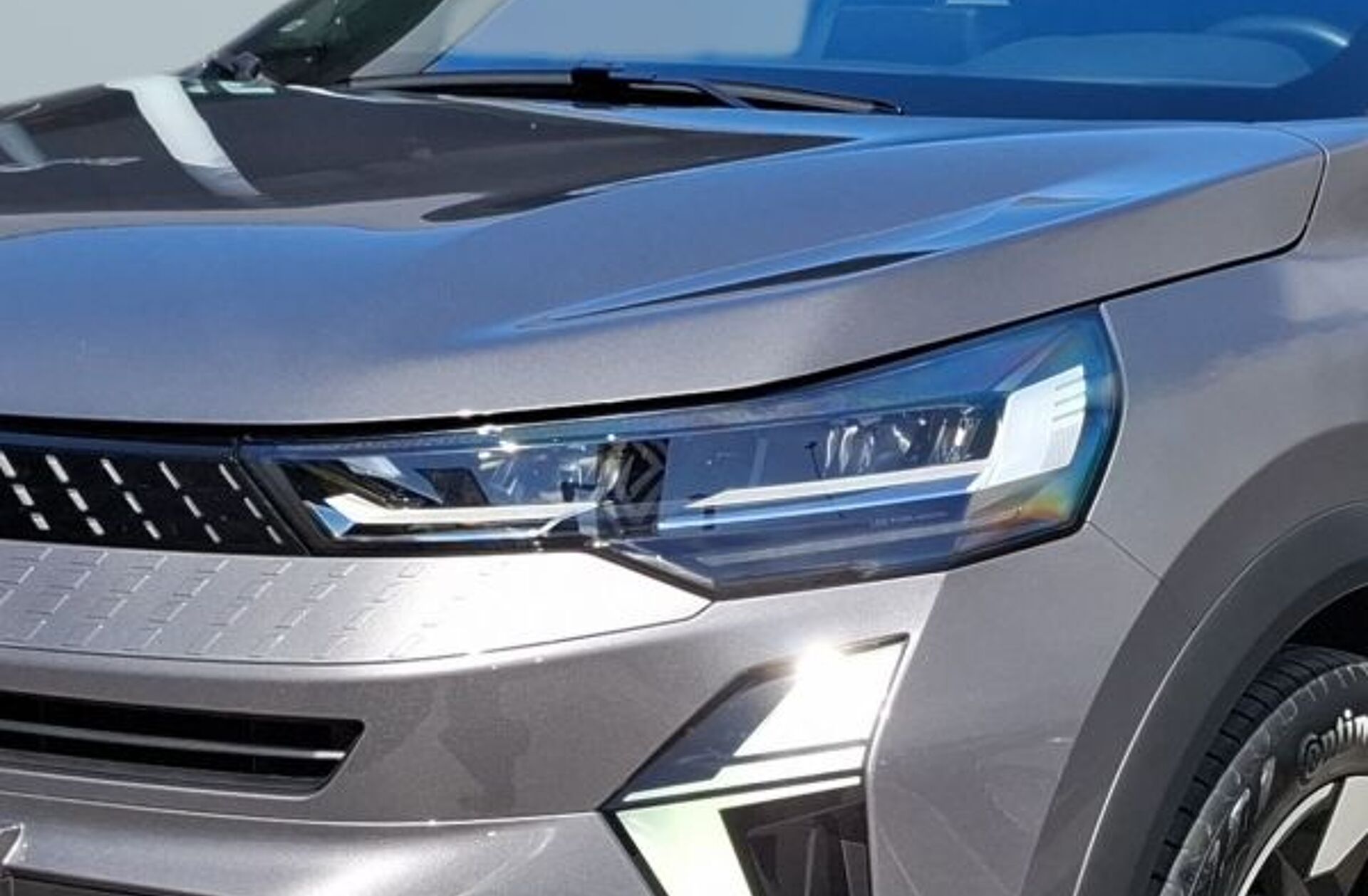 RENAULT Captur 1.0 TCe Techno Bi-Fuel