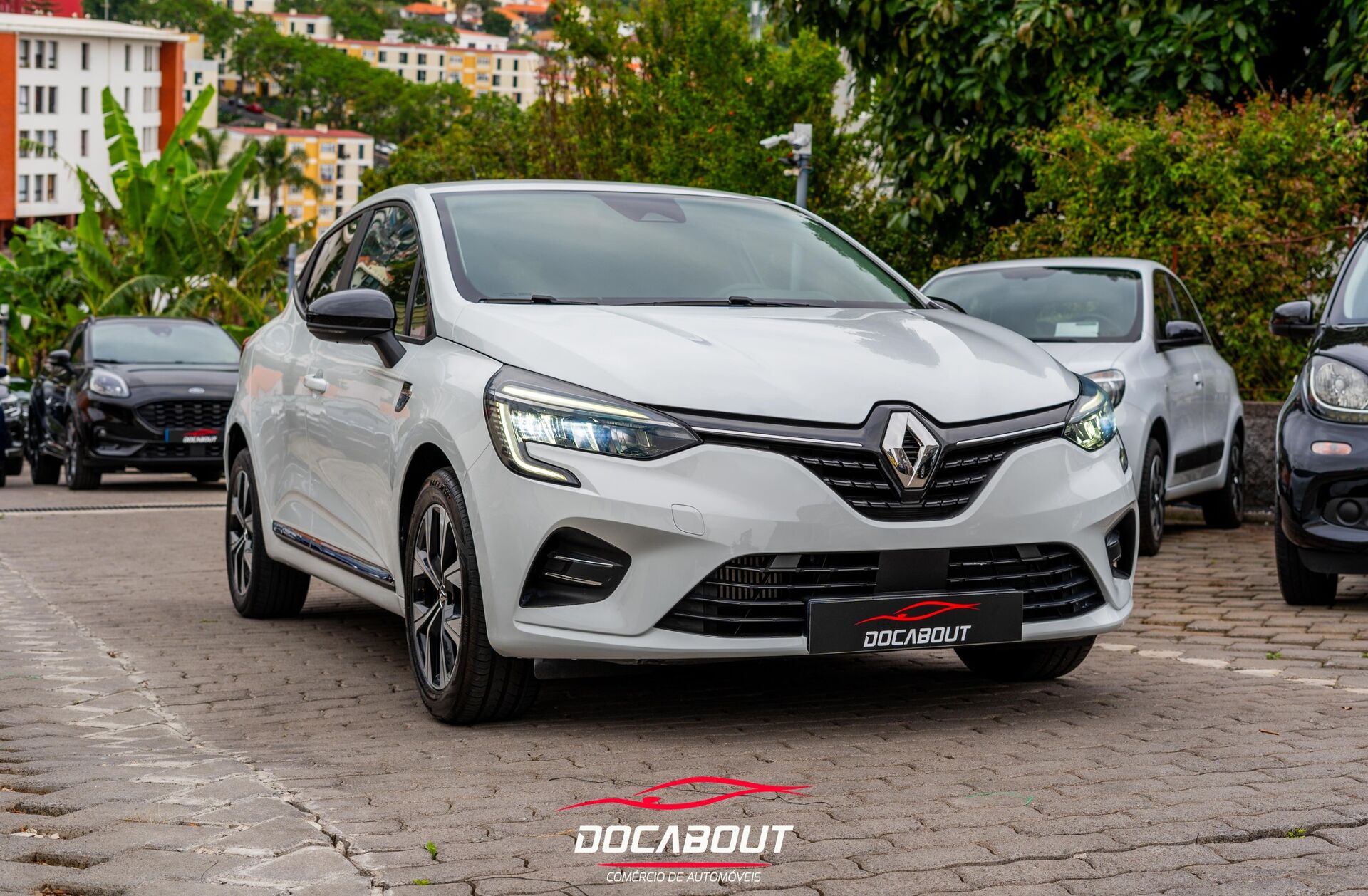 RENAULT Clio 1.0 TCe Limited