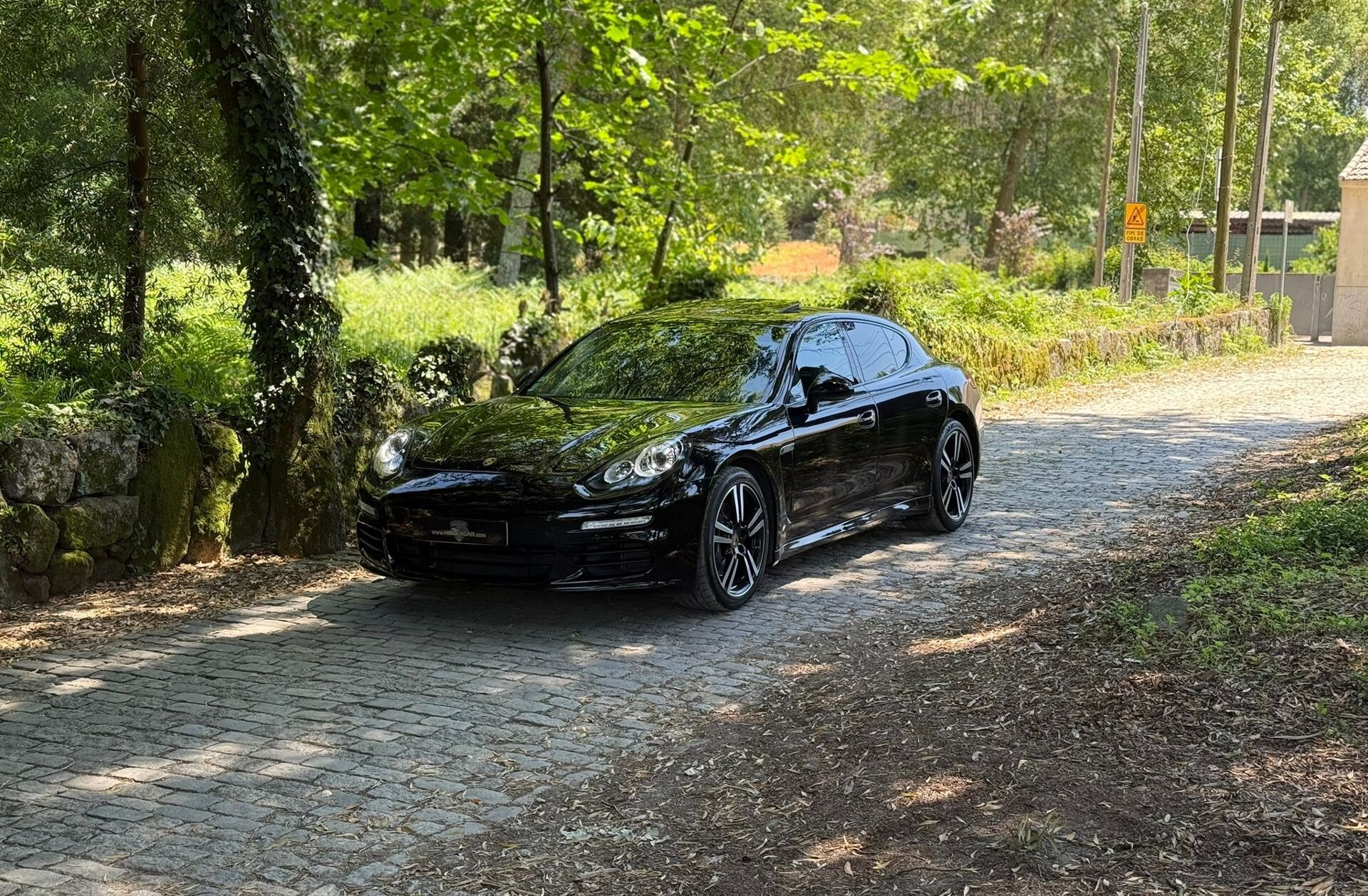 PORSCHE Panamera Edition