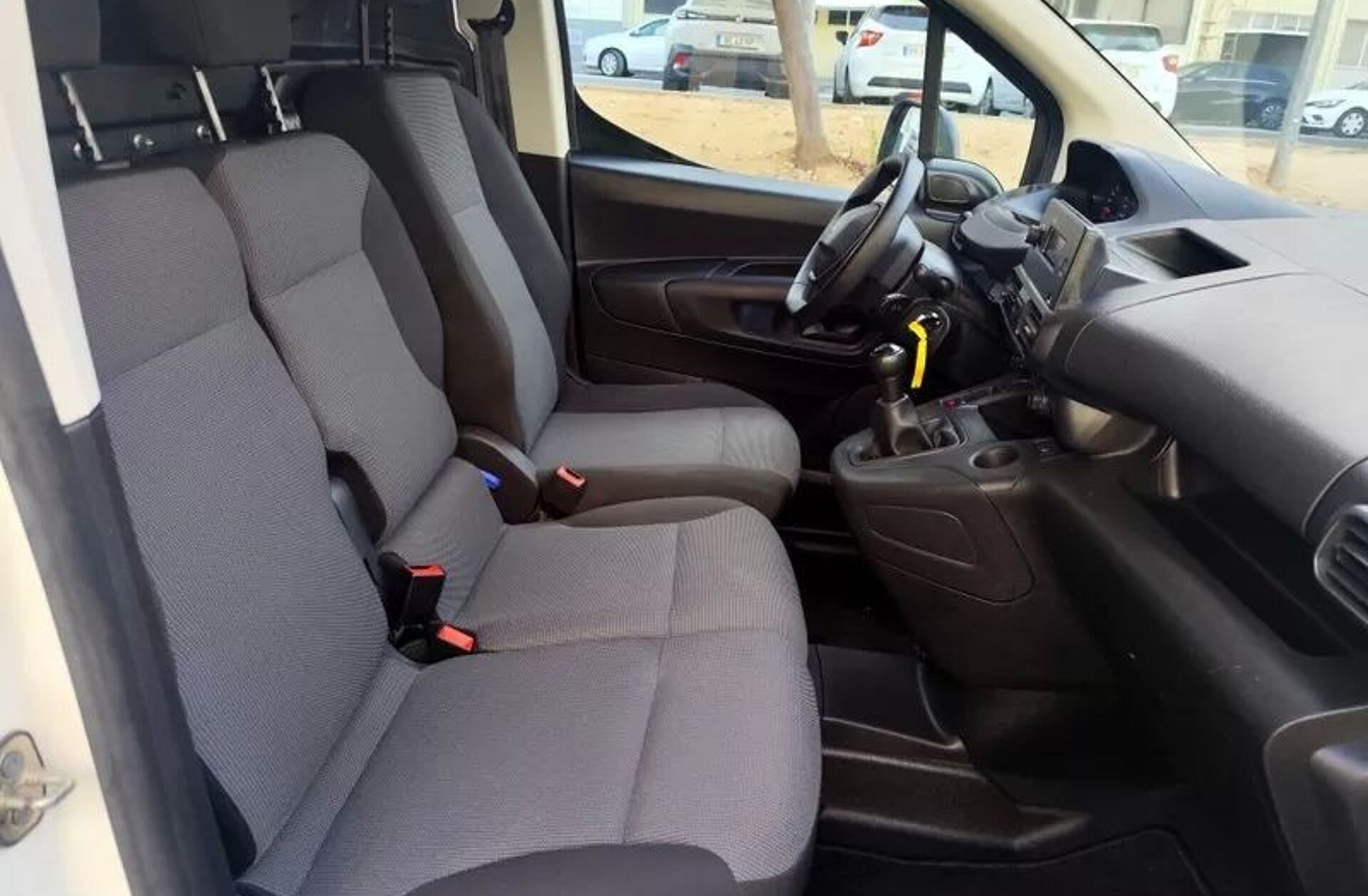 PEUGEOT Partner 1.6 BlueHDi L2 Pro 3L