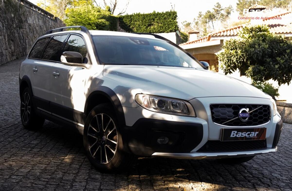 VOLVO XC70 2.0 D4 Summum Geartronic