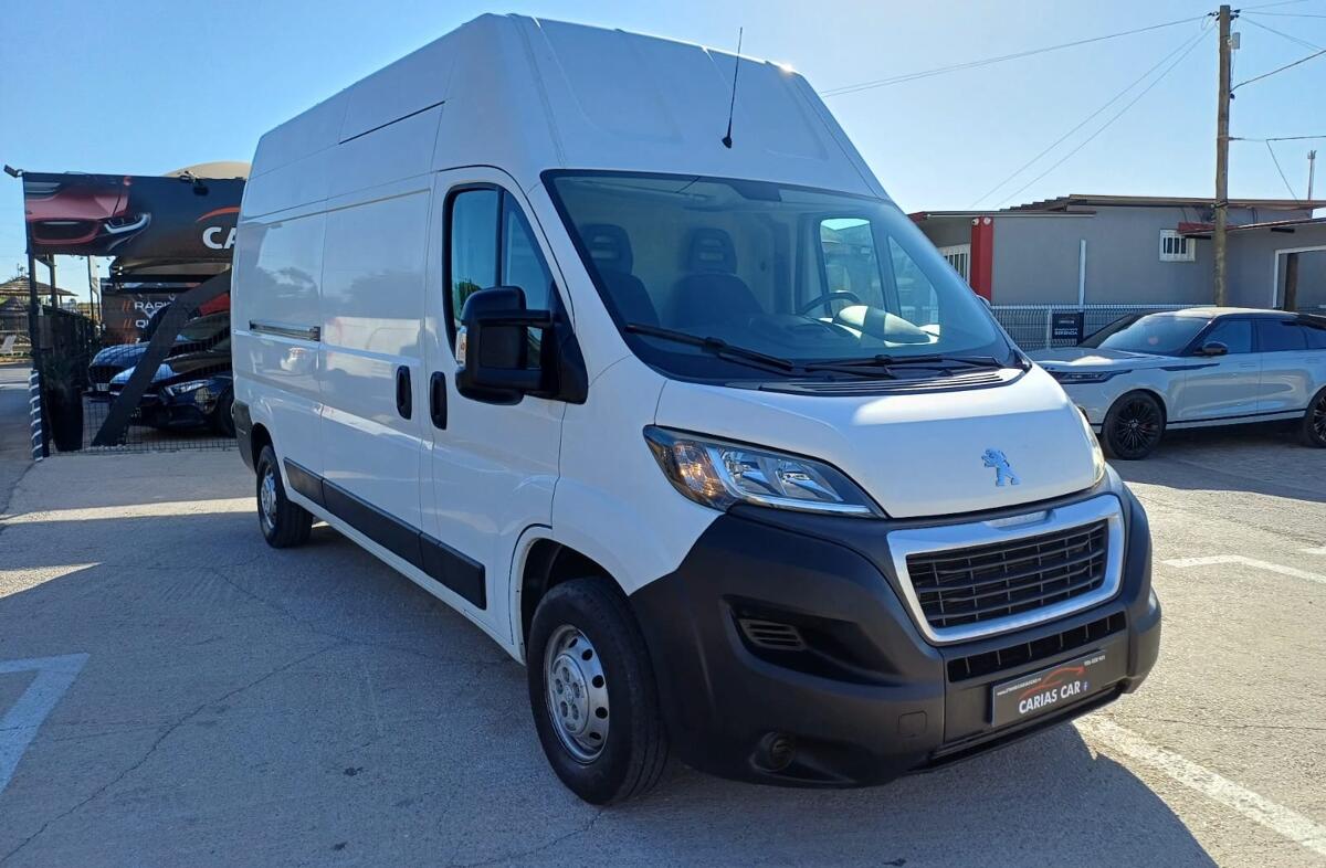 PEUGEOT Boxer 2.0 BlueHDi 335 L3 CD