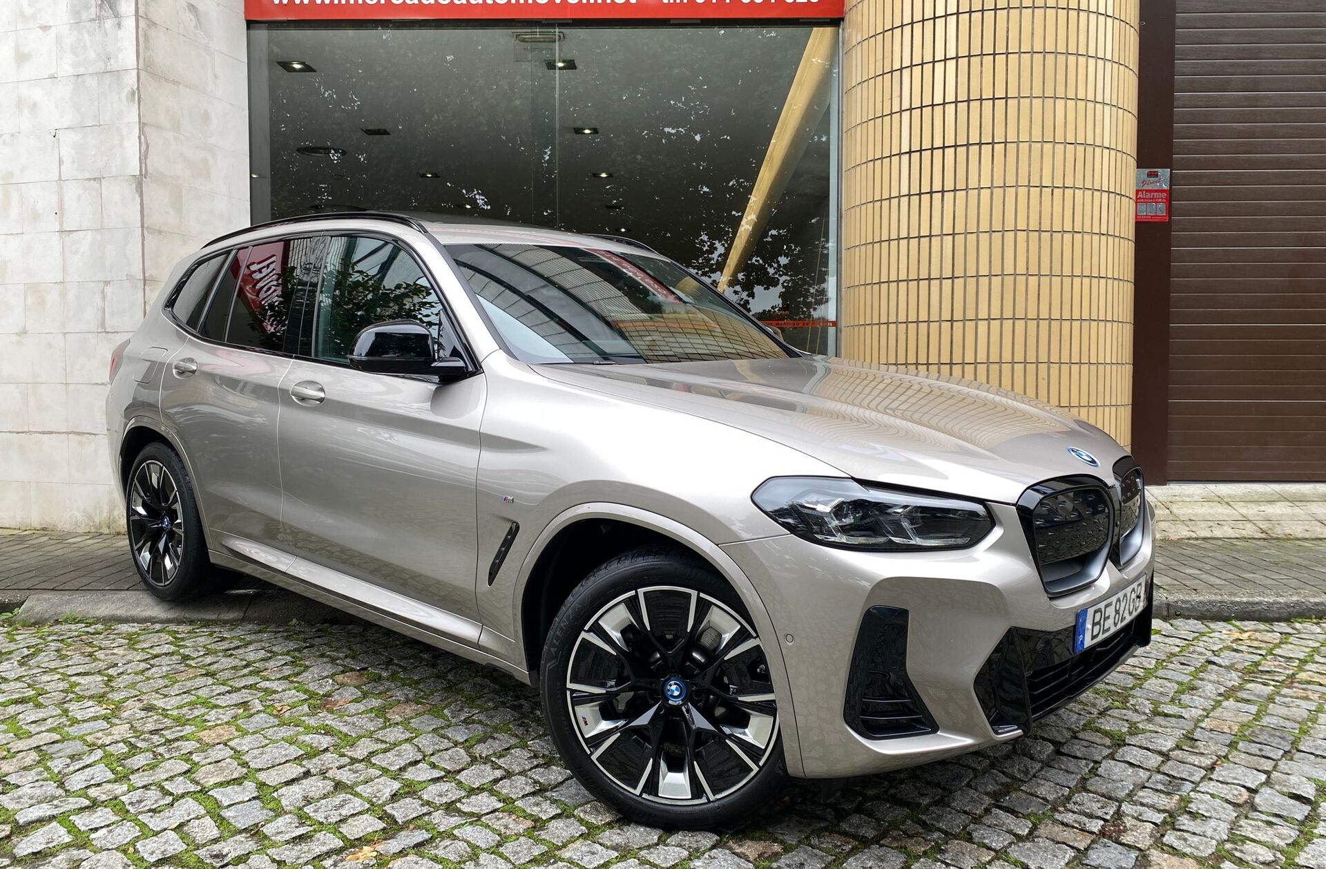 BMW iX3 M Sport Impressive