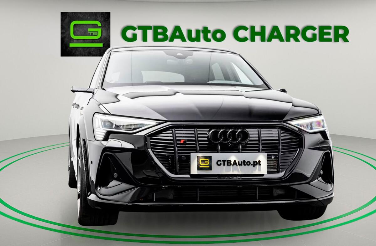 AUDI e-tron S quattro