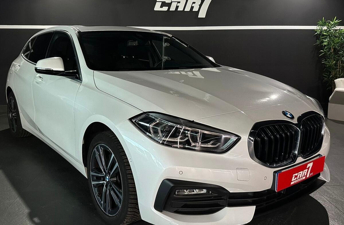 BMW Serie-1 116 d Pack Desportivo M Auto