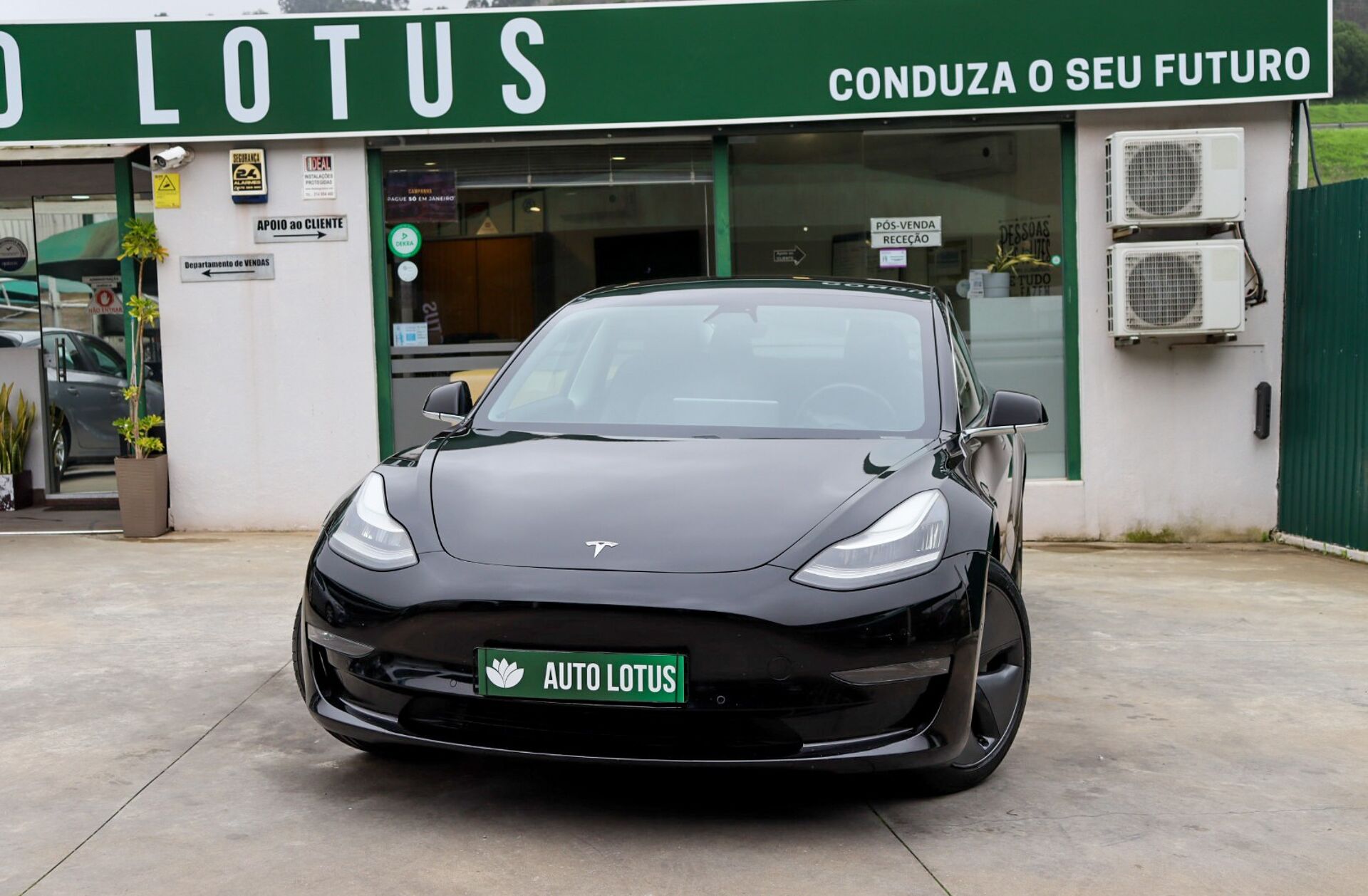 TESLA Model 3 Long-Range Dual Motor AWD