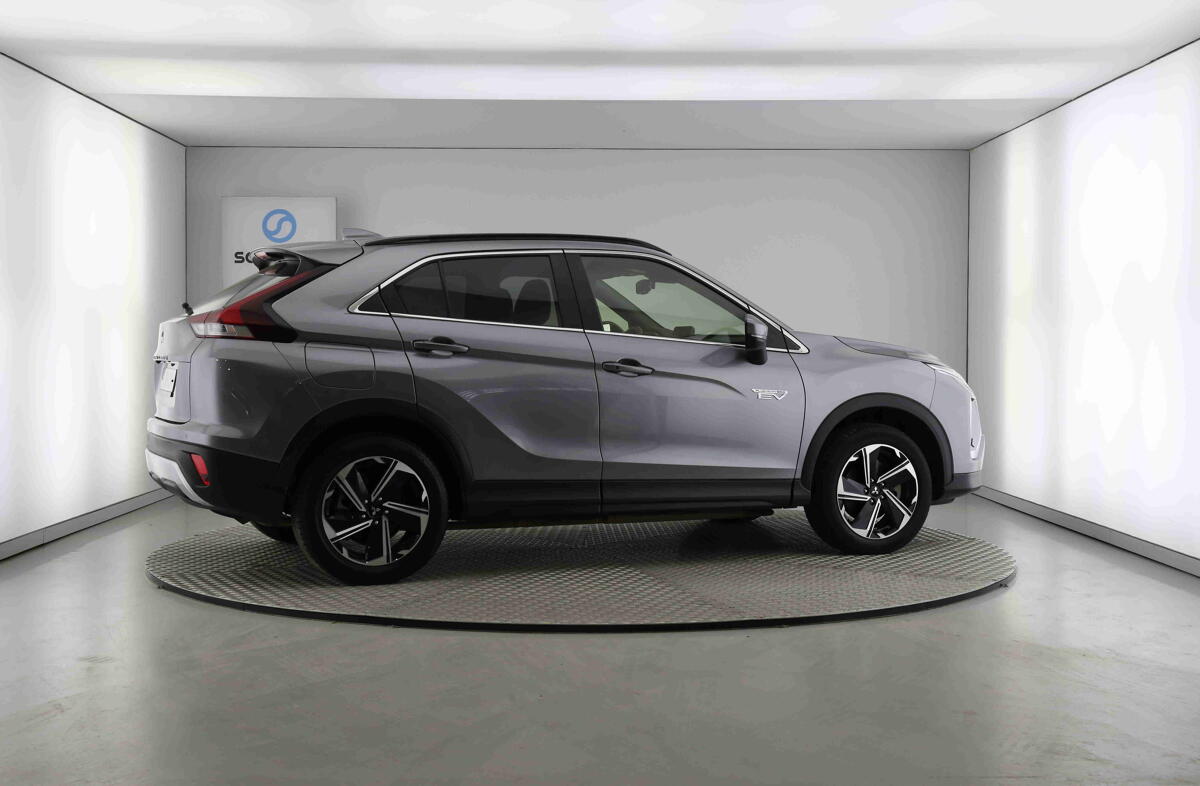 MITSUBISHI Eclipse Cross 2.4 PHEV eMotion