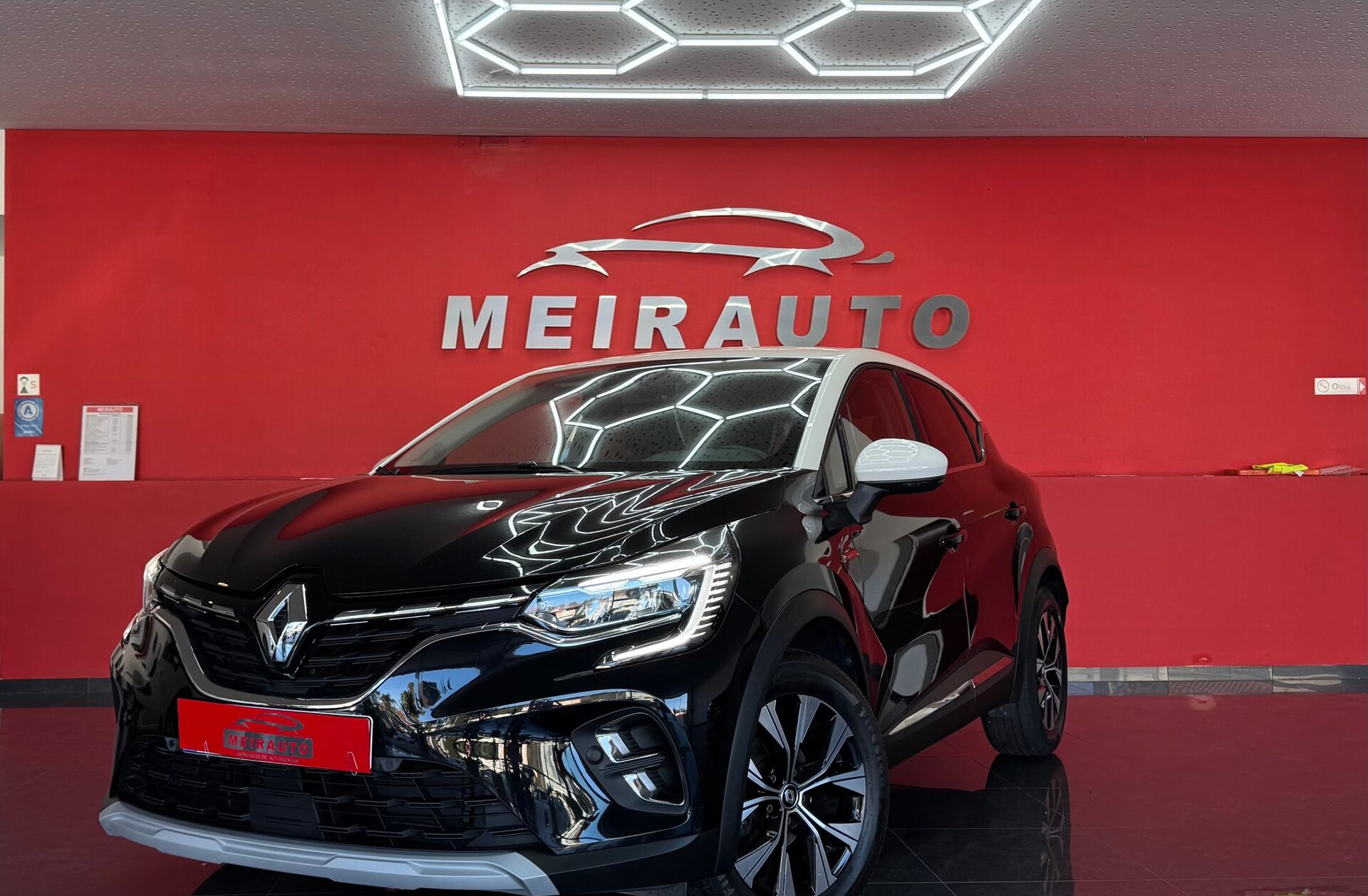 RENAULT Captur 1.0 TCe Intens