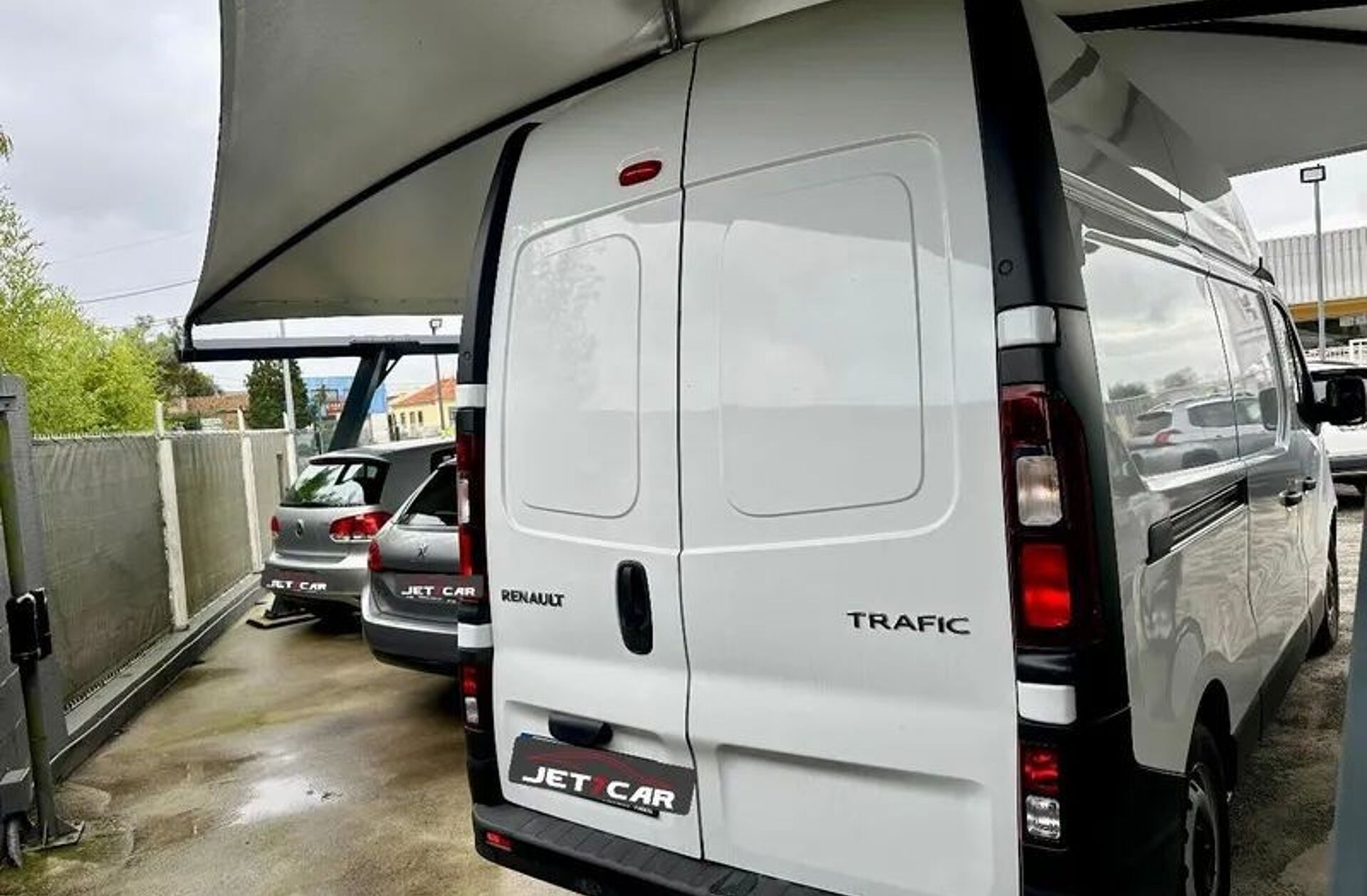 RENAULT Trafic 2.0 dCi L2H2 1.2T