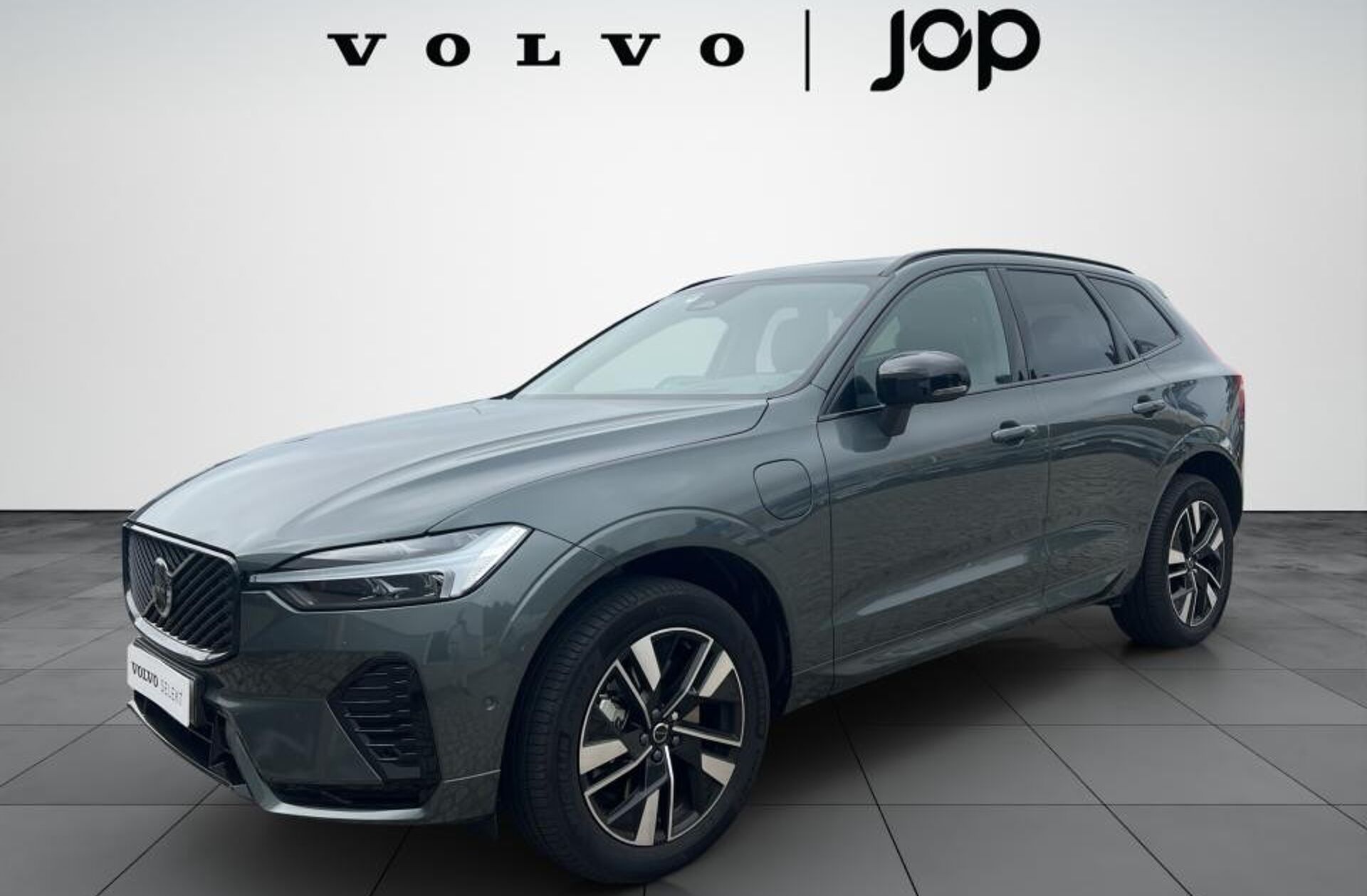 VOLVO XC60 2.0 T6 PHEV Plus Dark AWD