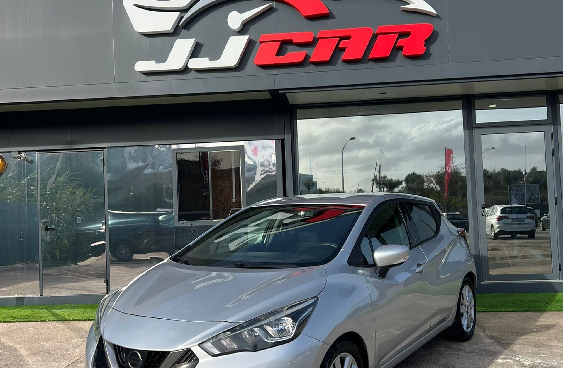 NISSAN Micra 1.0 IG-T N-Connecta