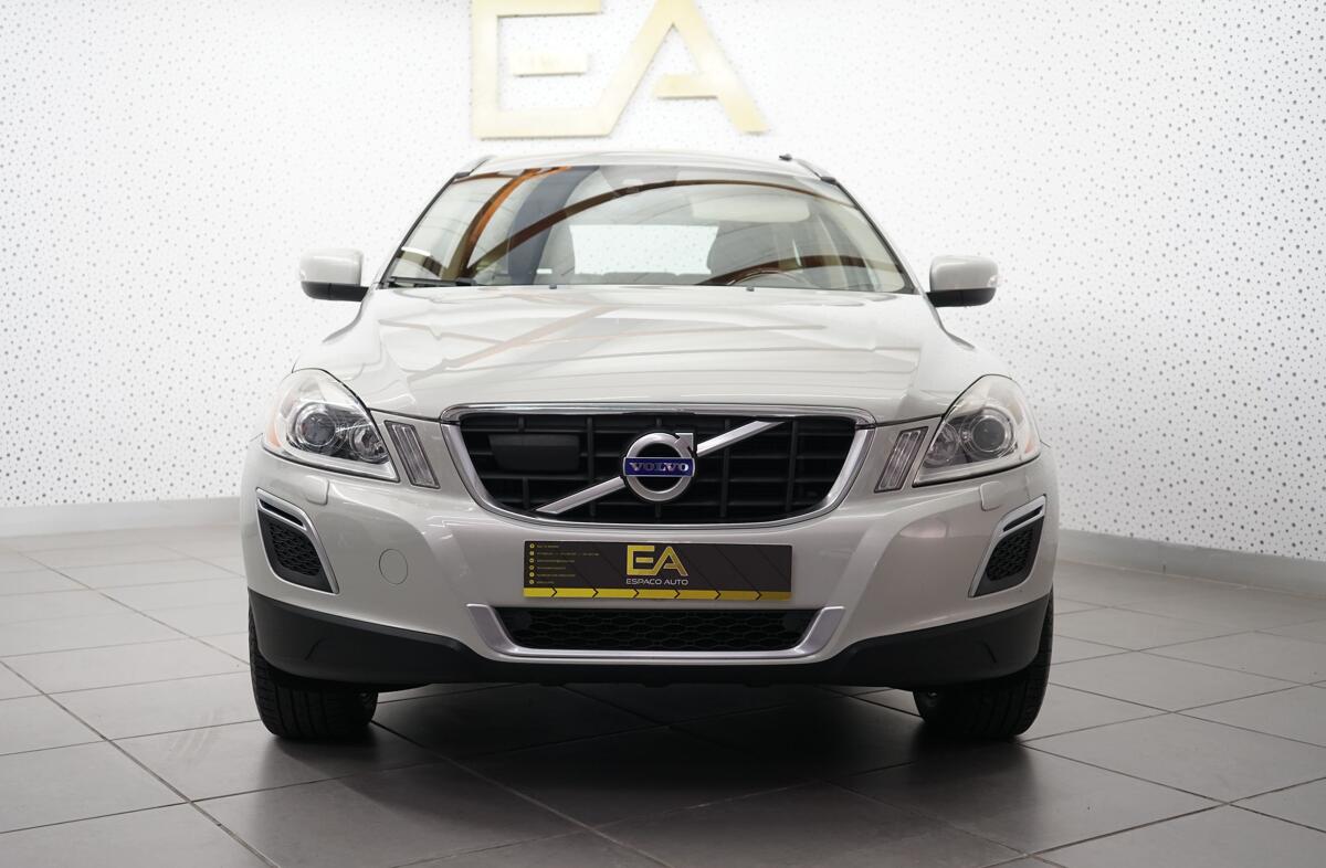 VOLVO XC60 2.0 D3 Summum Geartronic
