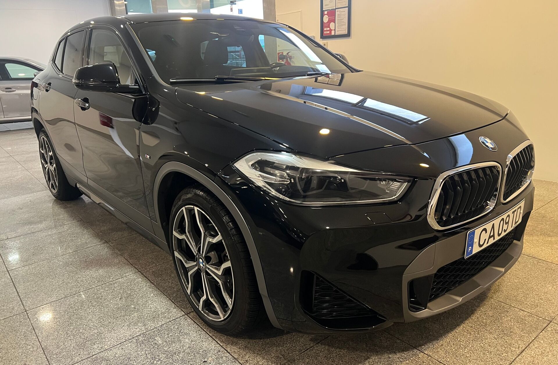 BMW X2 18 i sDrive Auto X Pack M