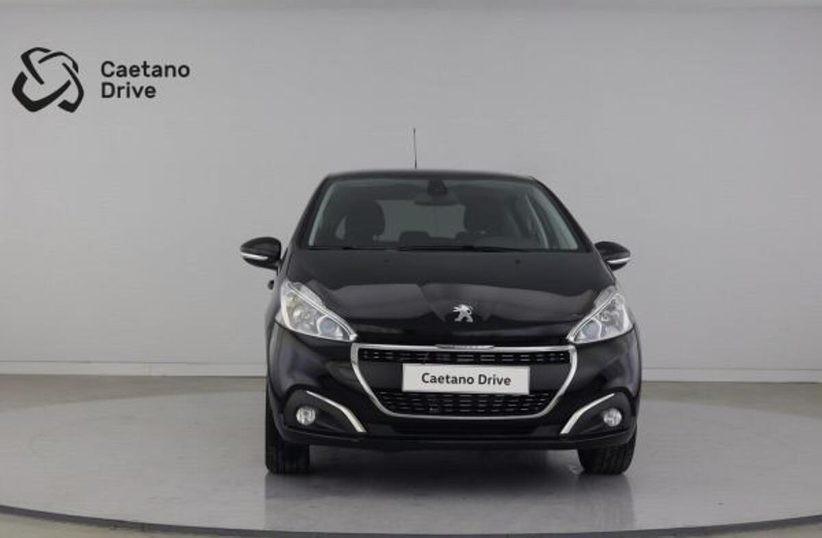 PEUGEOT 208 1.2 PureTech Active