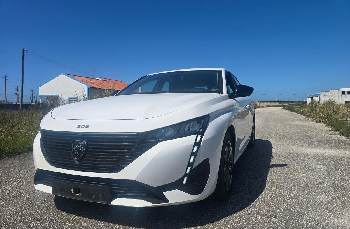 PEUGEOT 308 1.5 BlueHDi Allure EAT8
