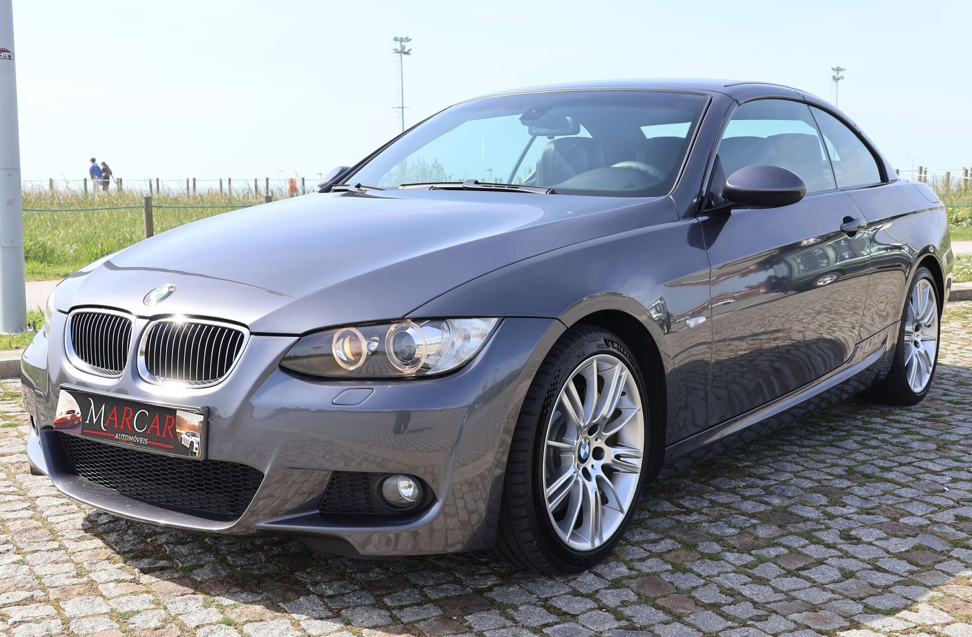 BMW Serie-3 330 i