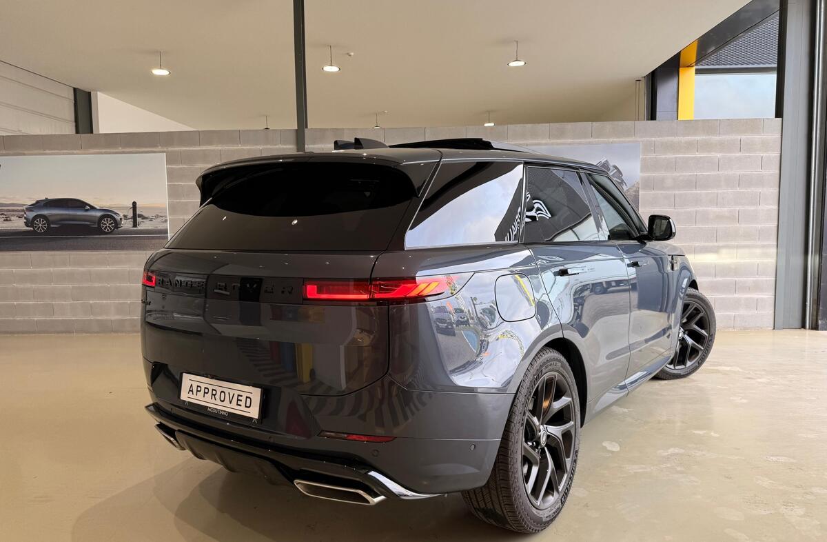 LAND ROVER Range Rover Sport 3.0 P460e Dynamic SE