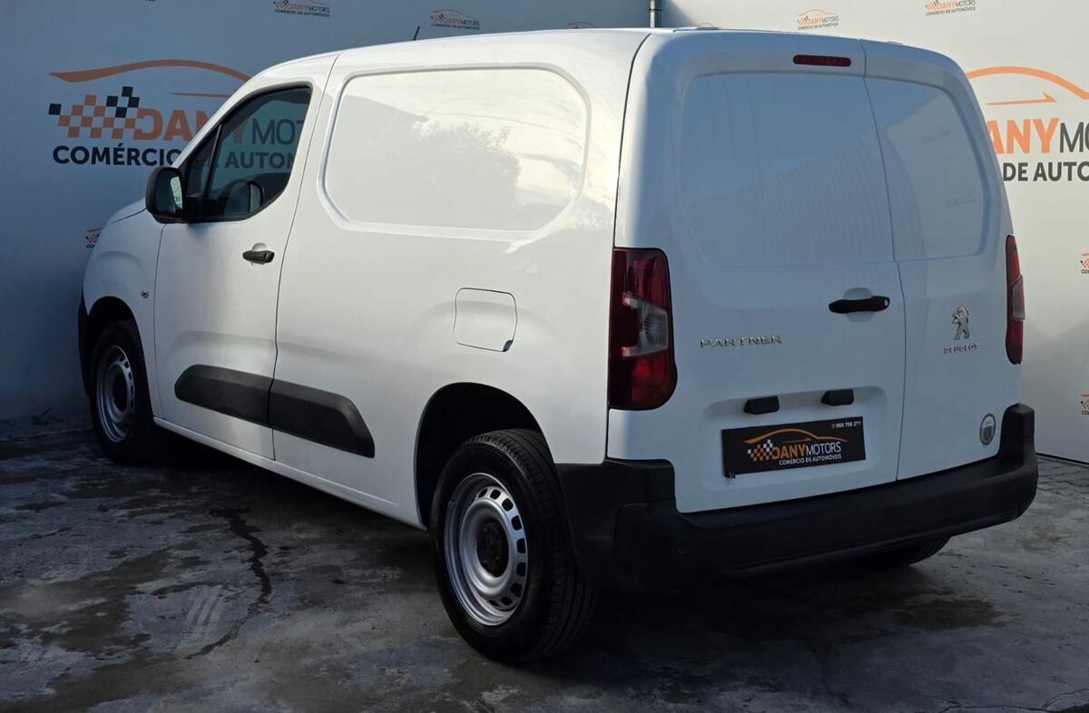 PEUGEOT Partner 1.6 BlueHDi L1 Pro