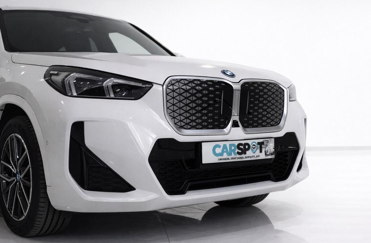 BMW X1 i xDrive30 Pack Desportivo M