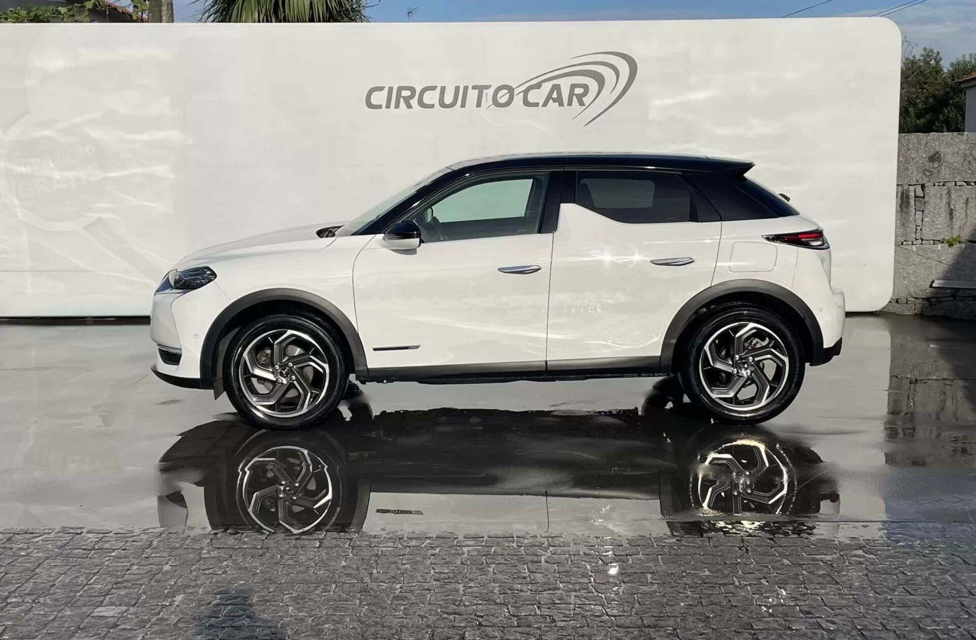 DS DS 3 CB 1.2 PureTech La Première EAT8