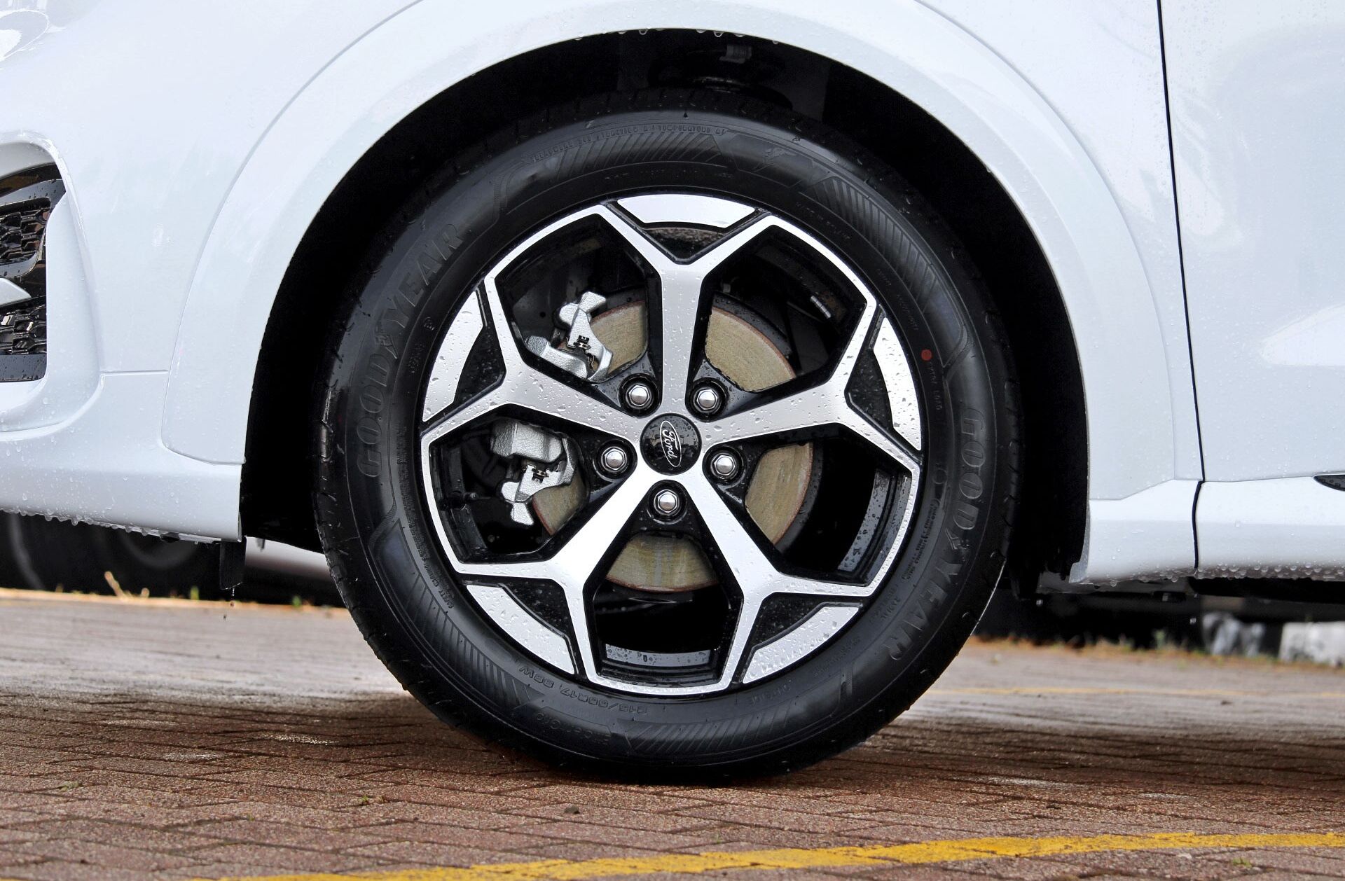 FORD Puma 1.0 EcoBoost mHEV ST-Line