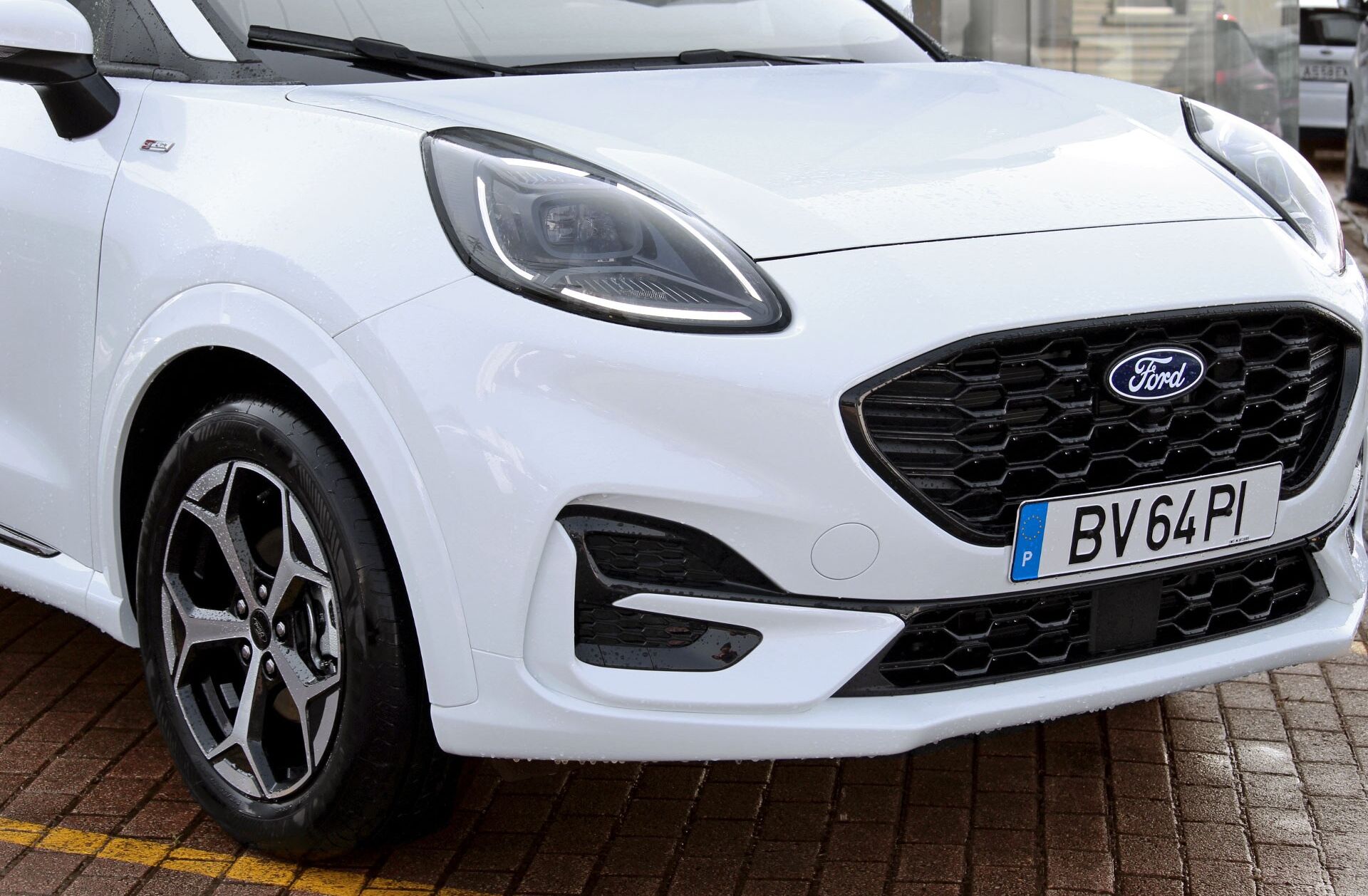 FORD Puma 1.0 EcoBoost mHEV ST-Line