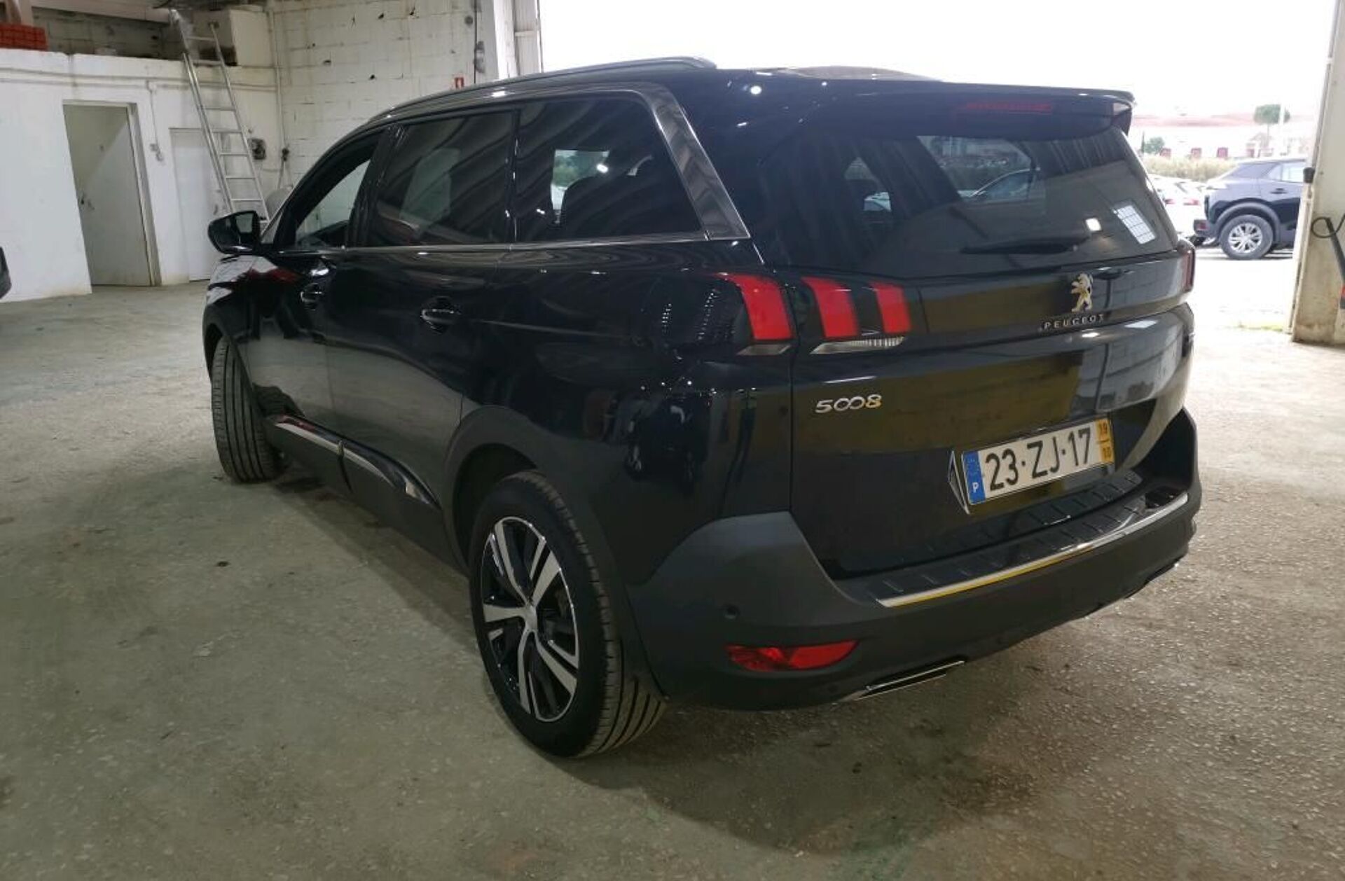PEUGEOT 5008 1.5 BlueHDi GT Line EAT8