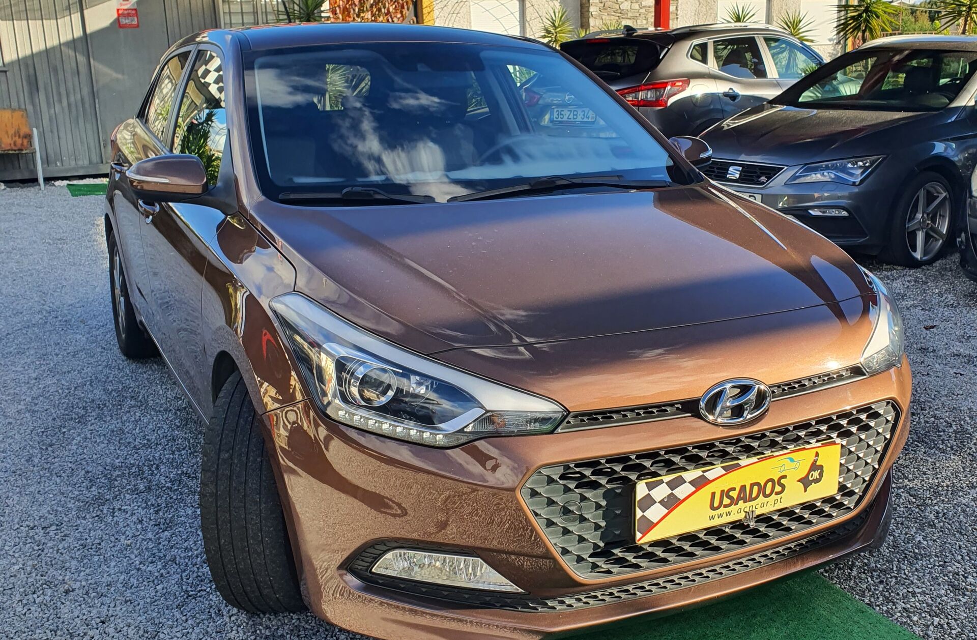 HYUNDAI i20 1.1 CRDi Access+B.+Comandos no Volante