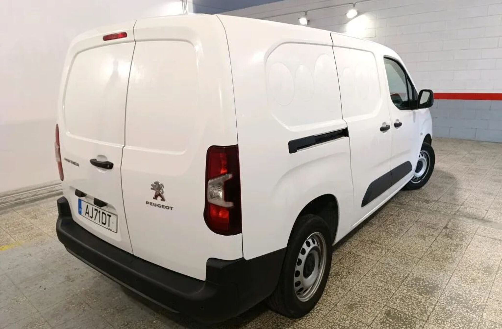 PEUGEOT Partner 1.5 BlueHDi Premium Longa