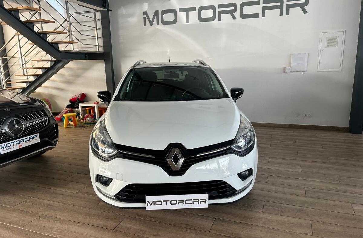 RENAULT Clio 0.9 TCe Limited Edition