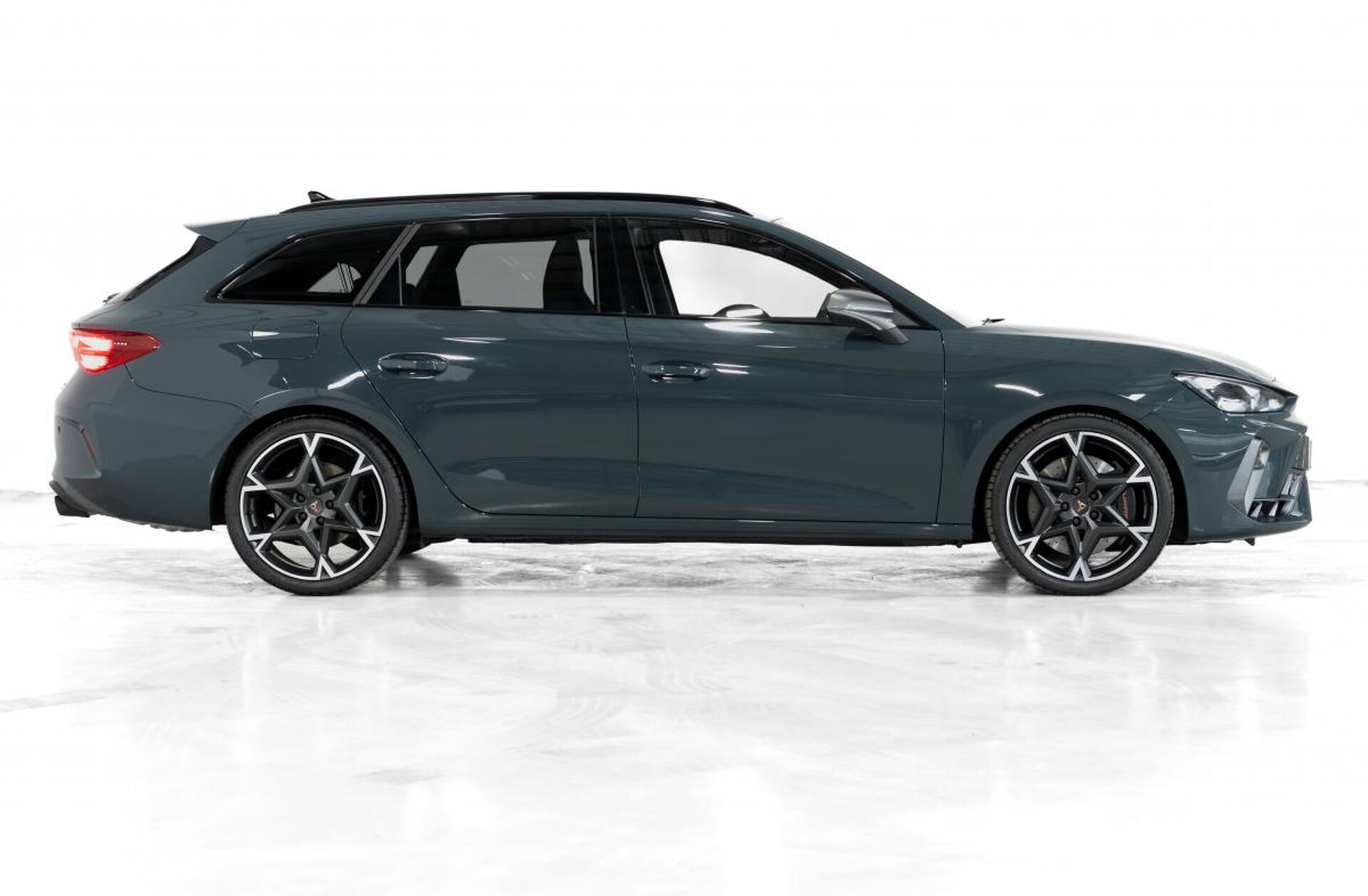 CUPRA Leon 1.5 e-Hybrid VZ DSG