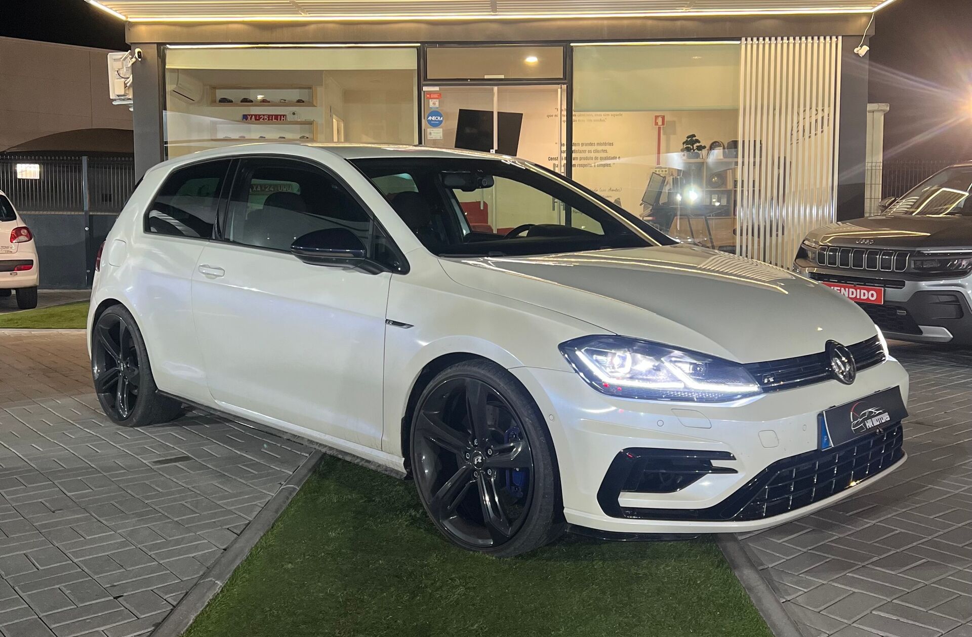 VOLKSWAGEN Golf 2.0 TSi GTi DSG Performance