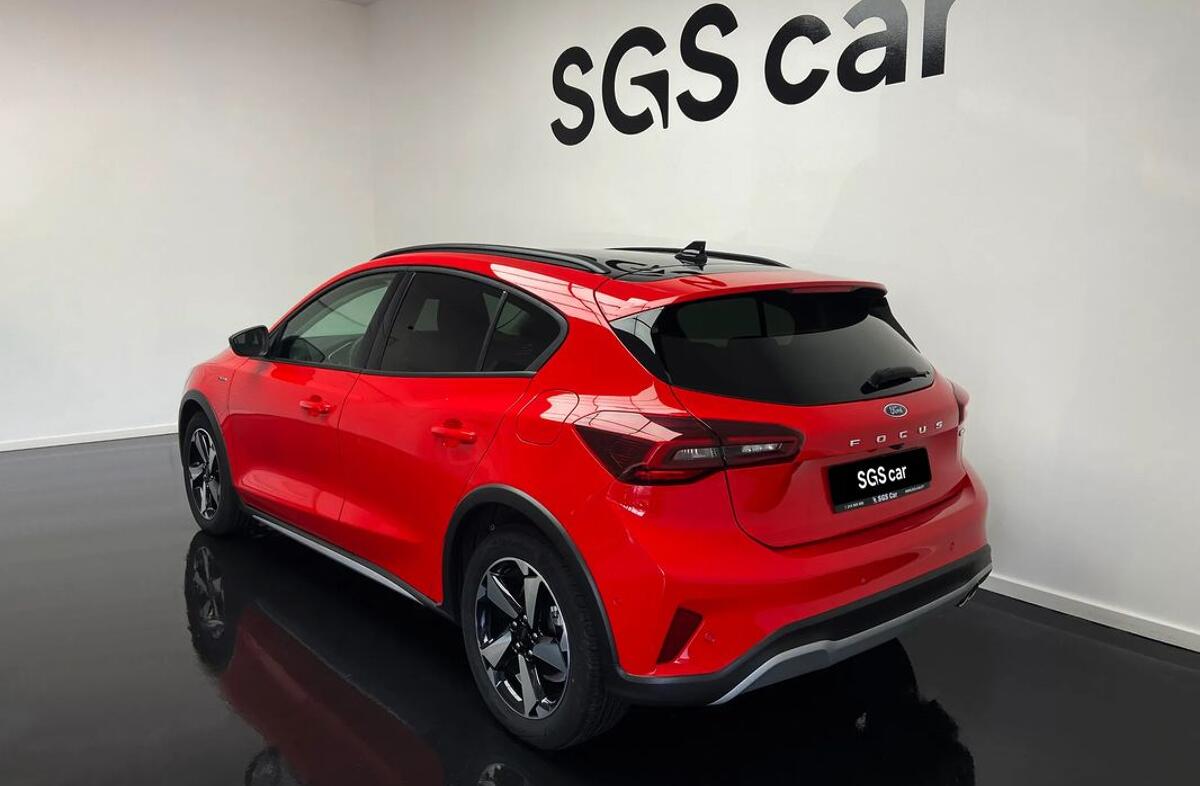 FORD Focus 1.0 EcoBoost MHEV Active X