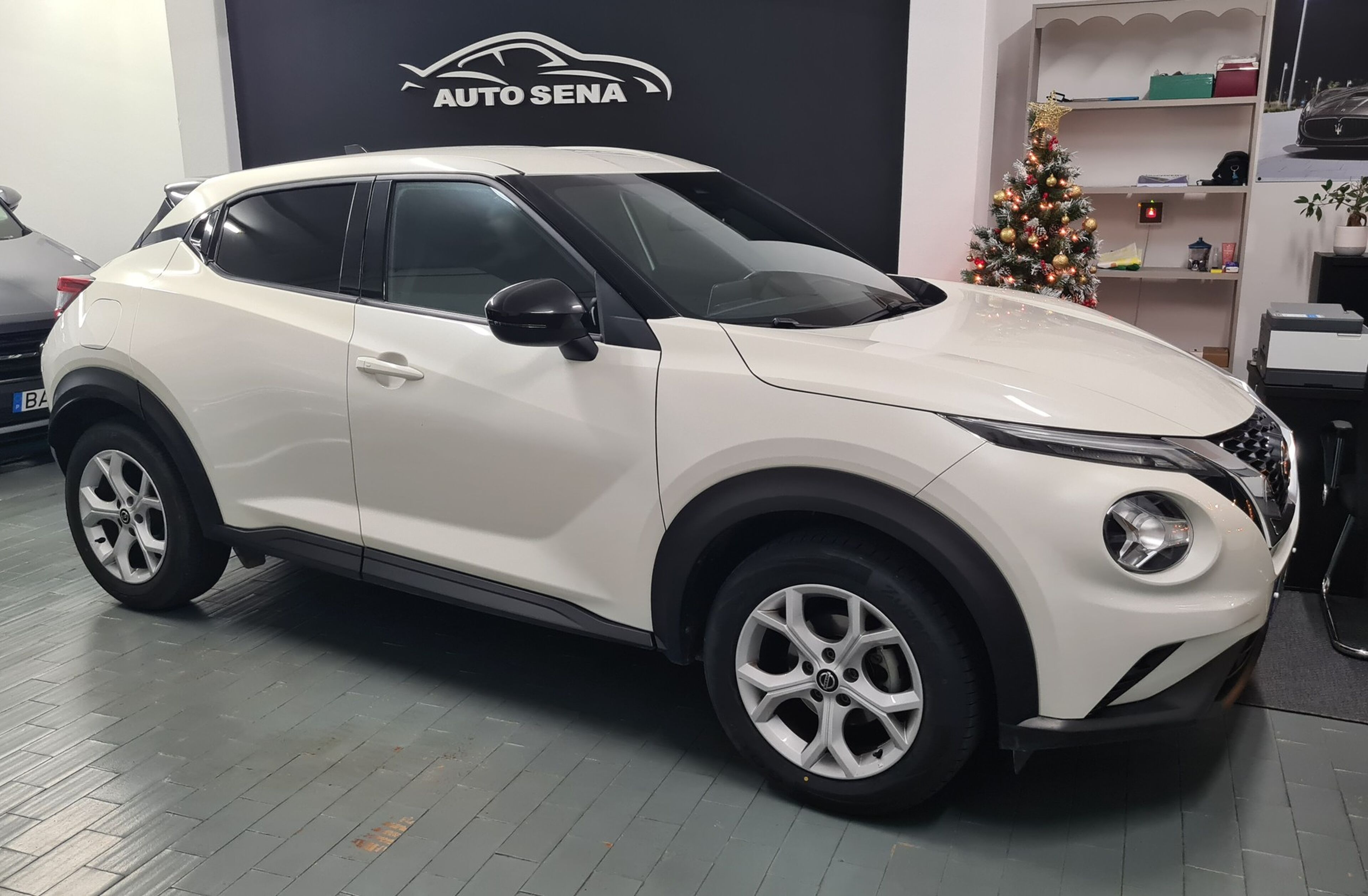 NISSAN Juke 1.0 DIG-T N-Connecta NAV.