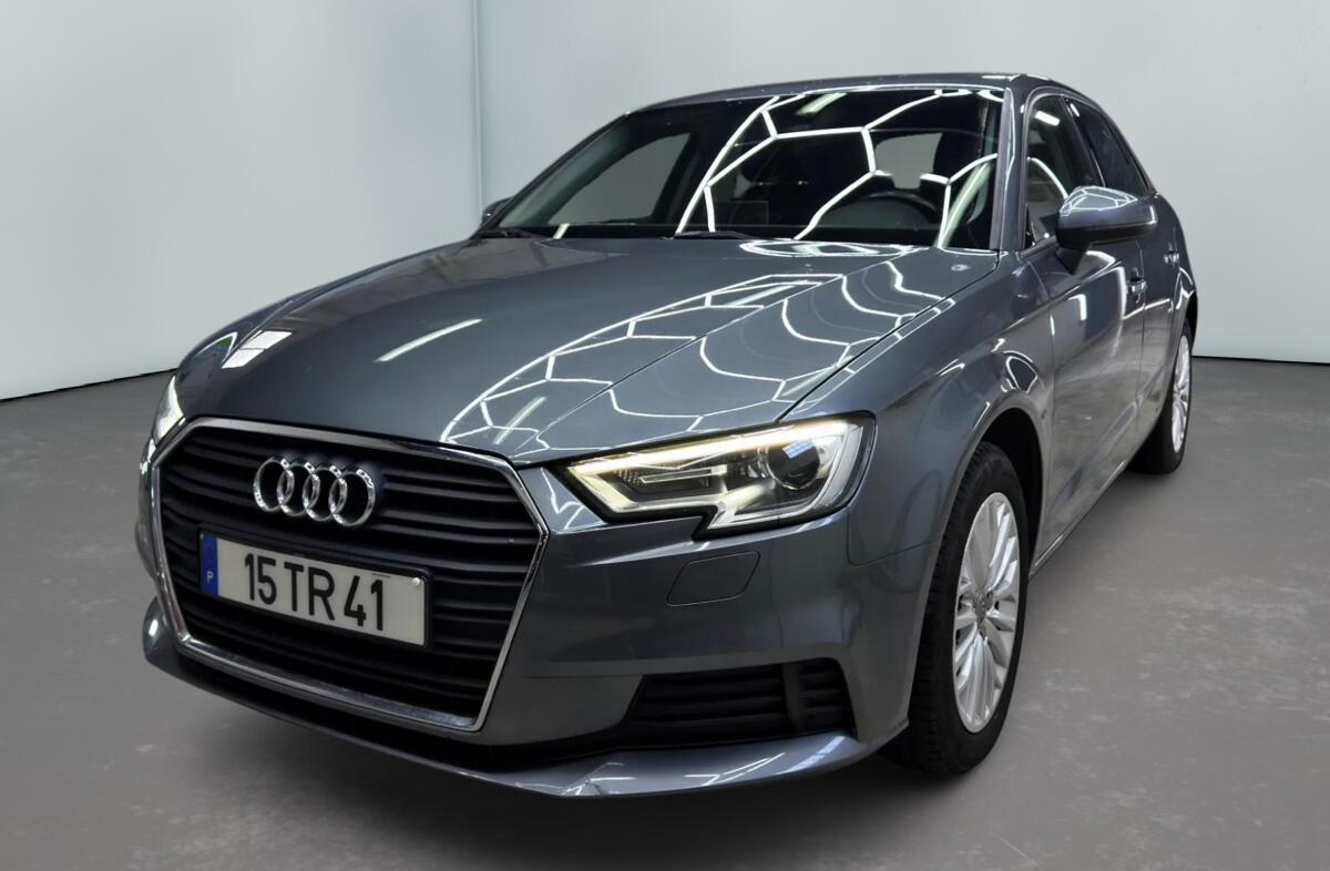 AUDI A3 1.6 TDI Design