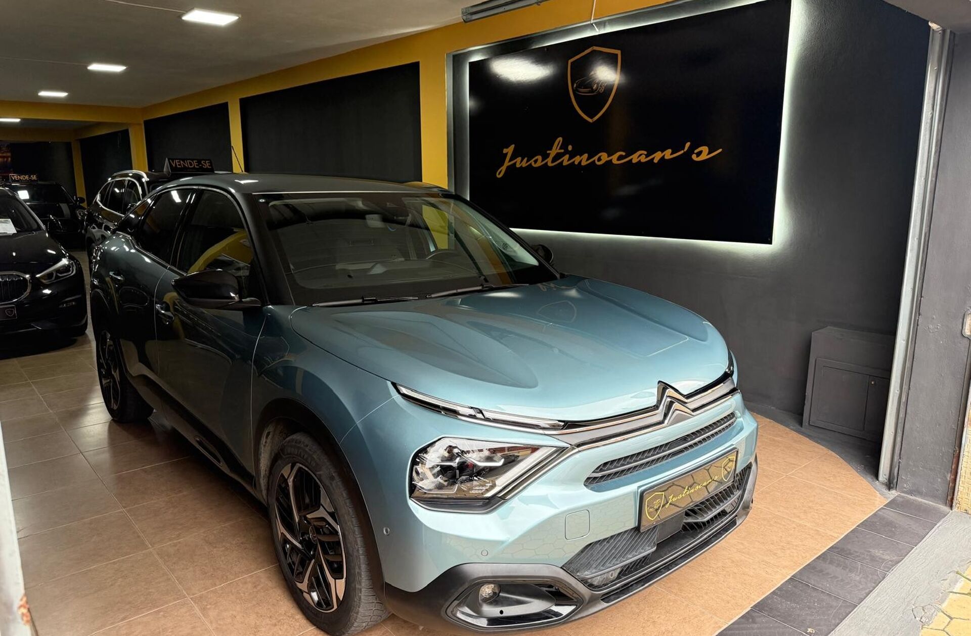 CITROEN C4 1.5 BlueHDi Shine Pack EAT8