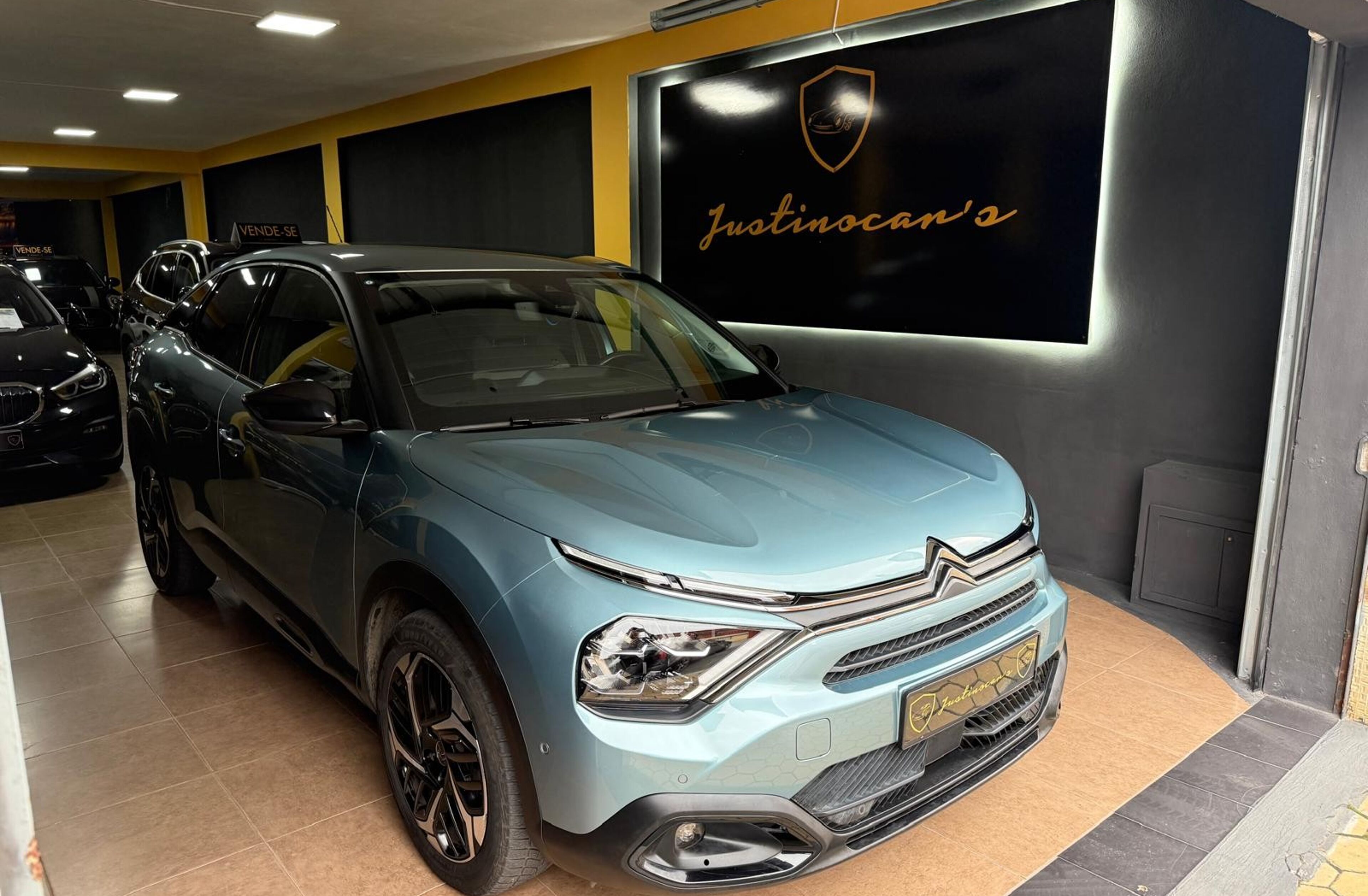 CITROEN C4 1.5 BlueHDi Shine Pack EAT8