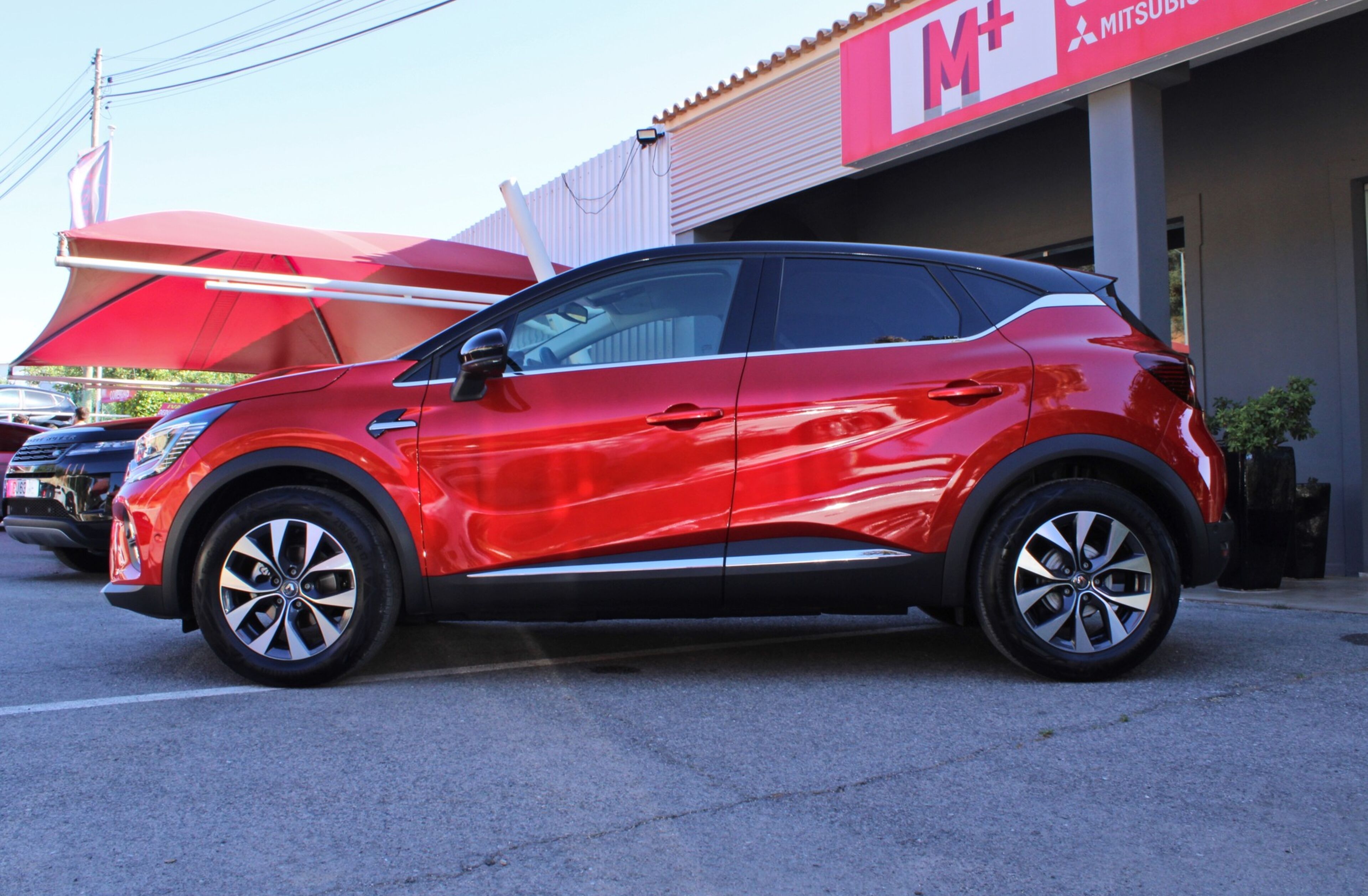 RENAULT Captur 0.9 TCe Exclusive