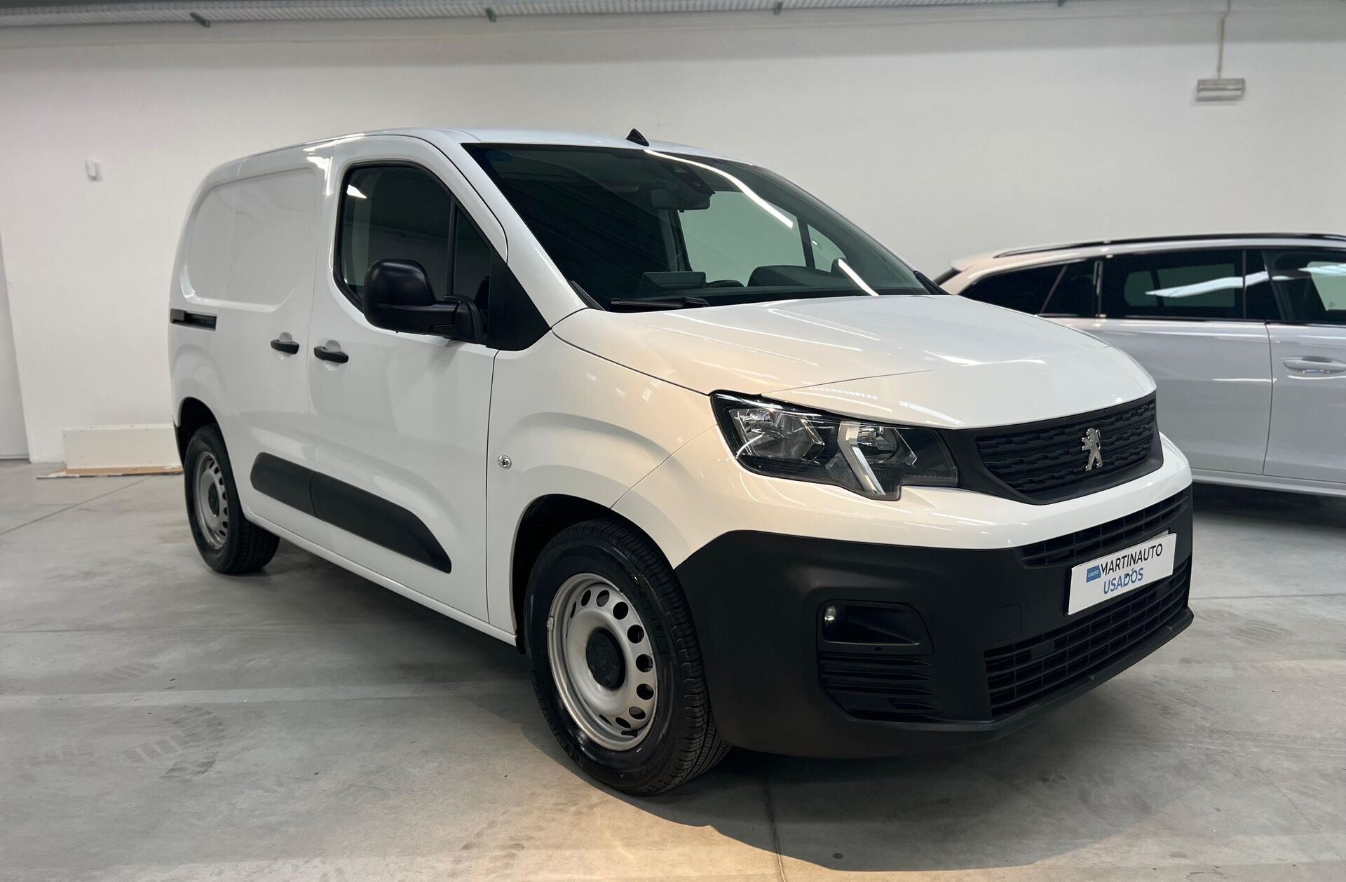 PEUGEOT Partner 1.5 BlueHDi Standard