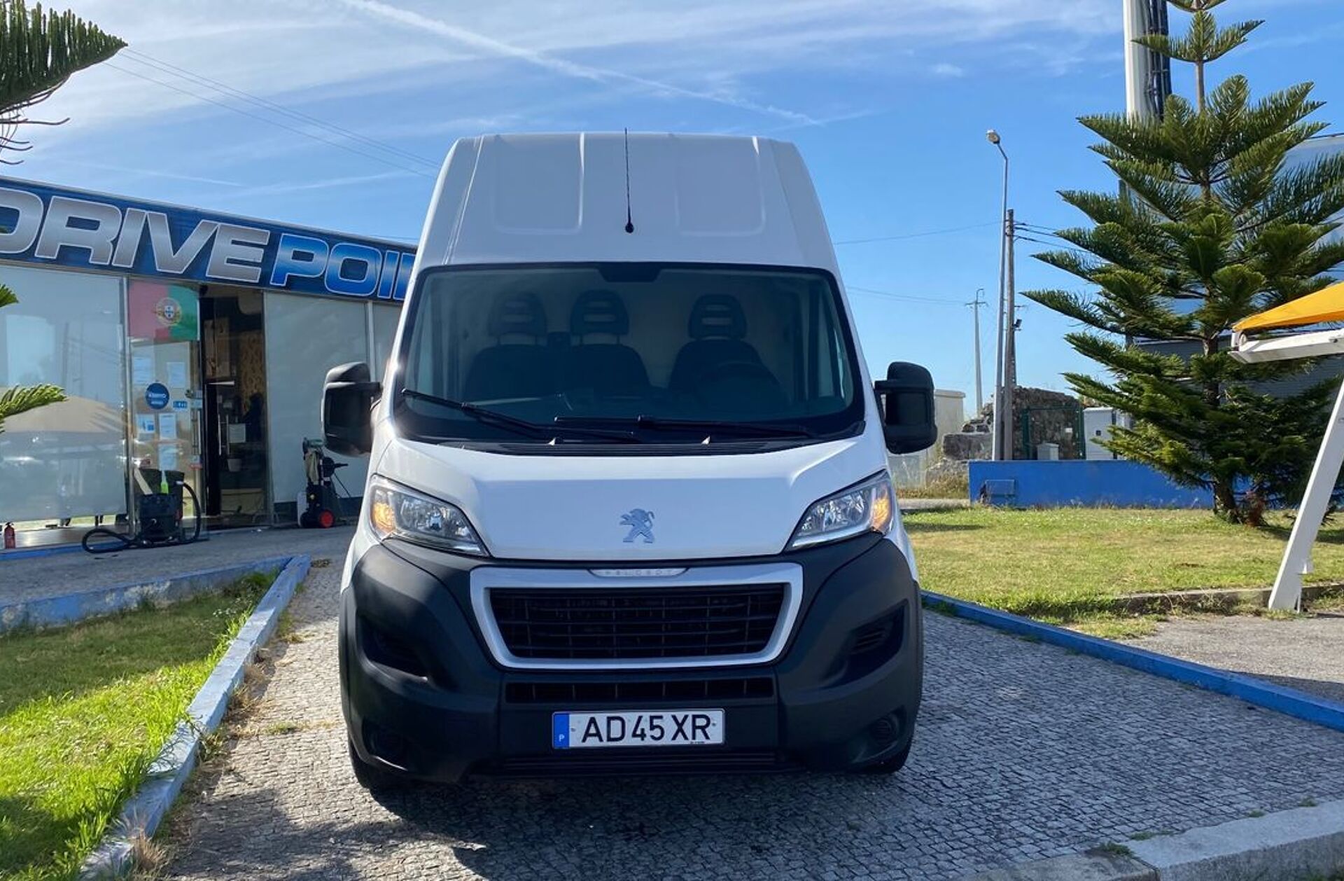PEUGEOT Boxer 2.2 BlueHDi 335 L3H3 Premium