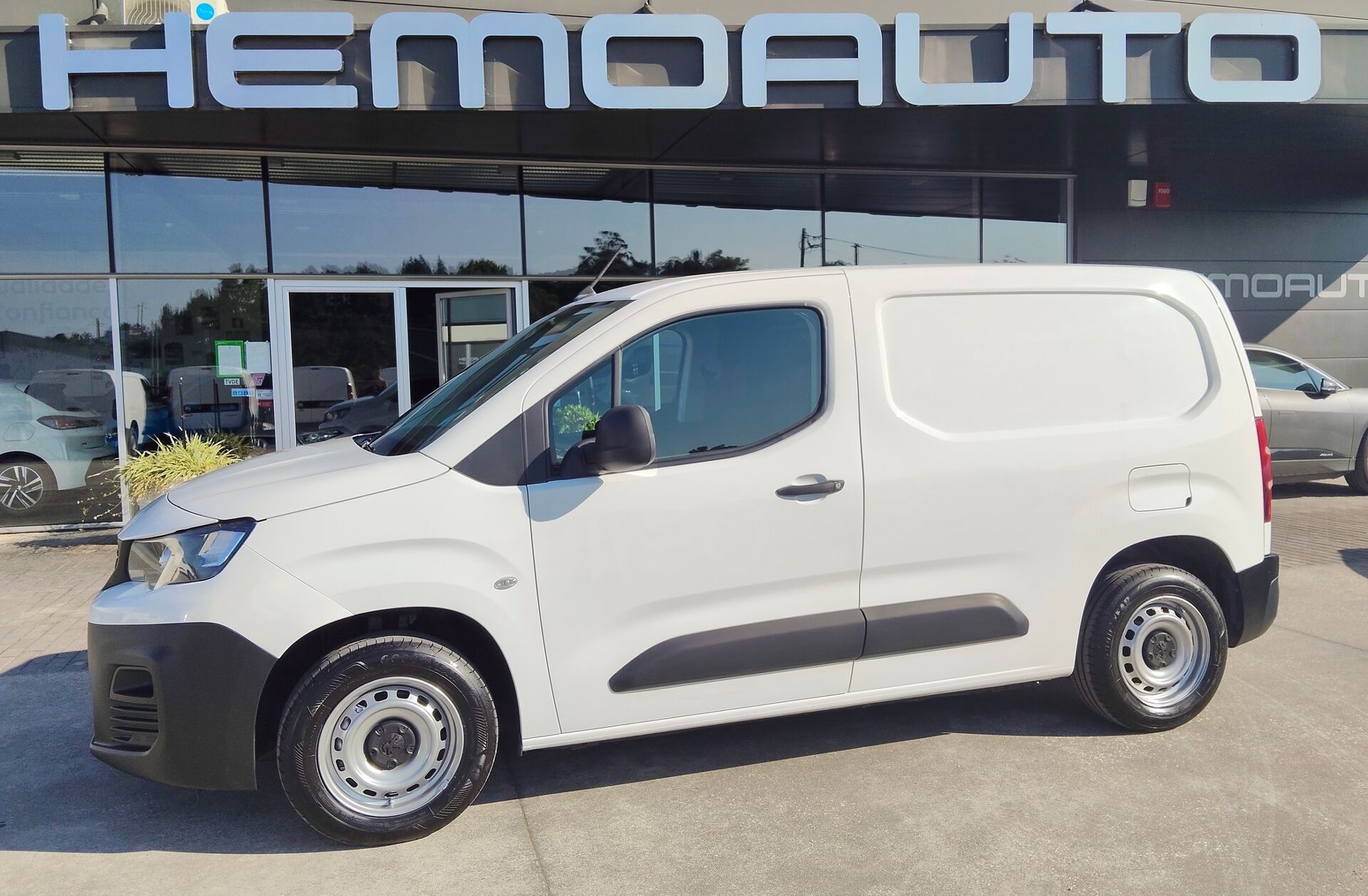 PEUGEOT Partner 1.6 BlueHDi L1 Pro