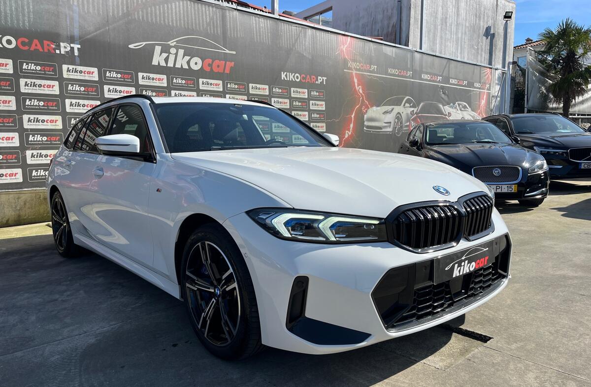 BMW Serie-3 330 e Touring Pack Desportivo M Auto