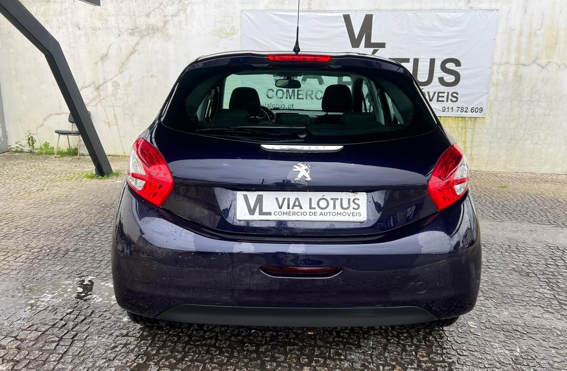 PEUGEOT 208 1.4 HDi Active