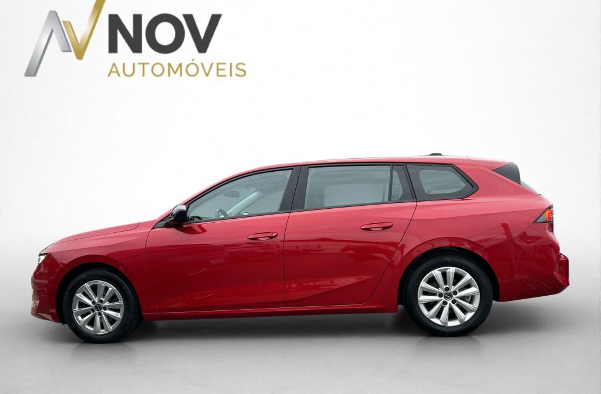 OPEL Astra ST 1.2 T Edition