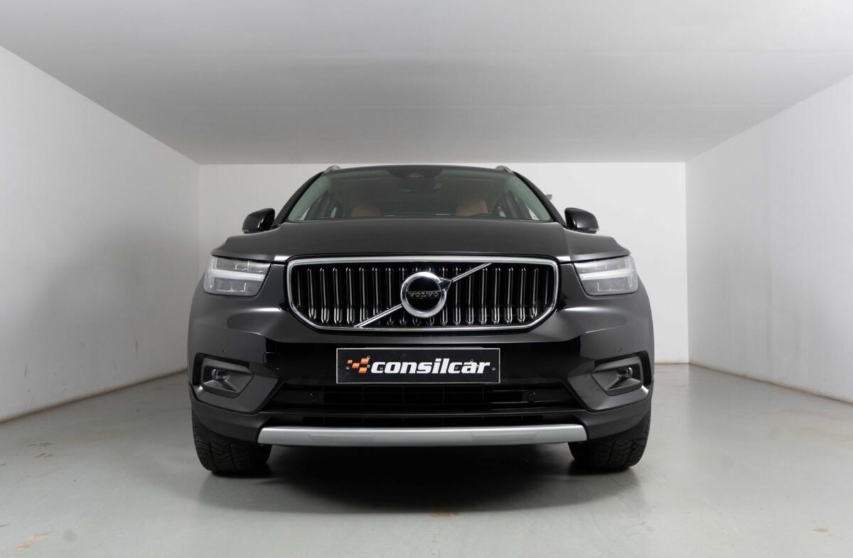 VOLVO XC40 1.5 T5 PHEV Inscription Expression