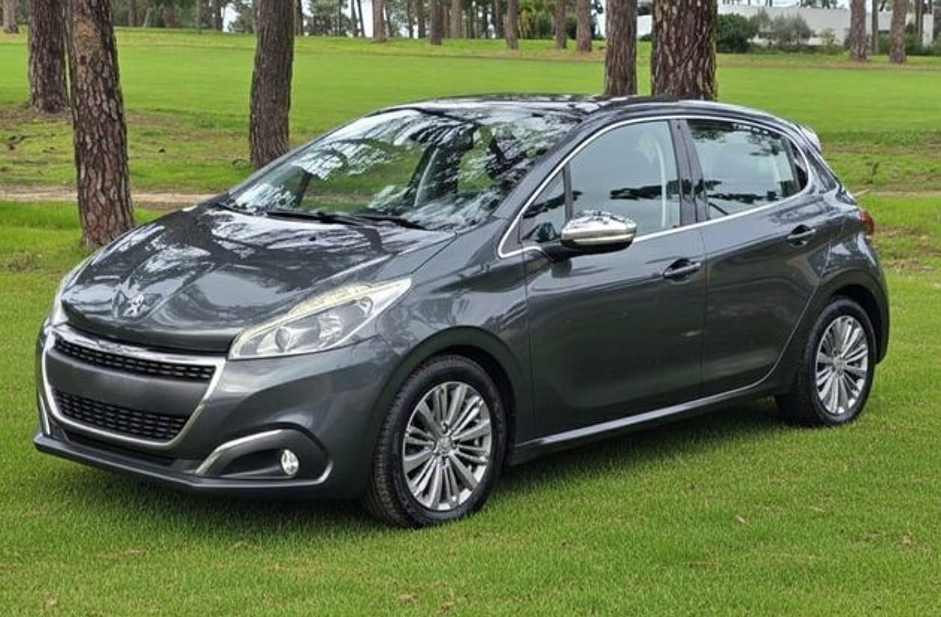 PEUGEOT 208 1.6 BlueHDi Allure