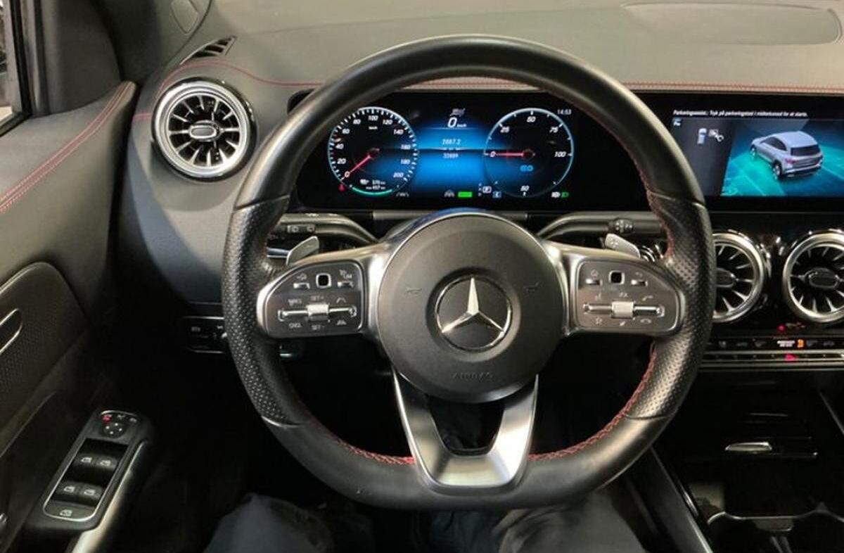 MERCEDES EQA 250+ AMG Line