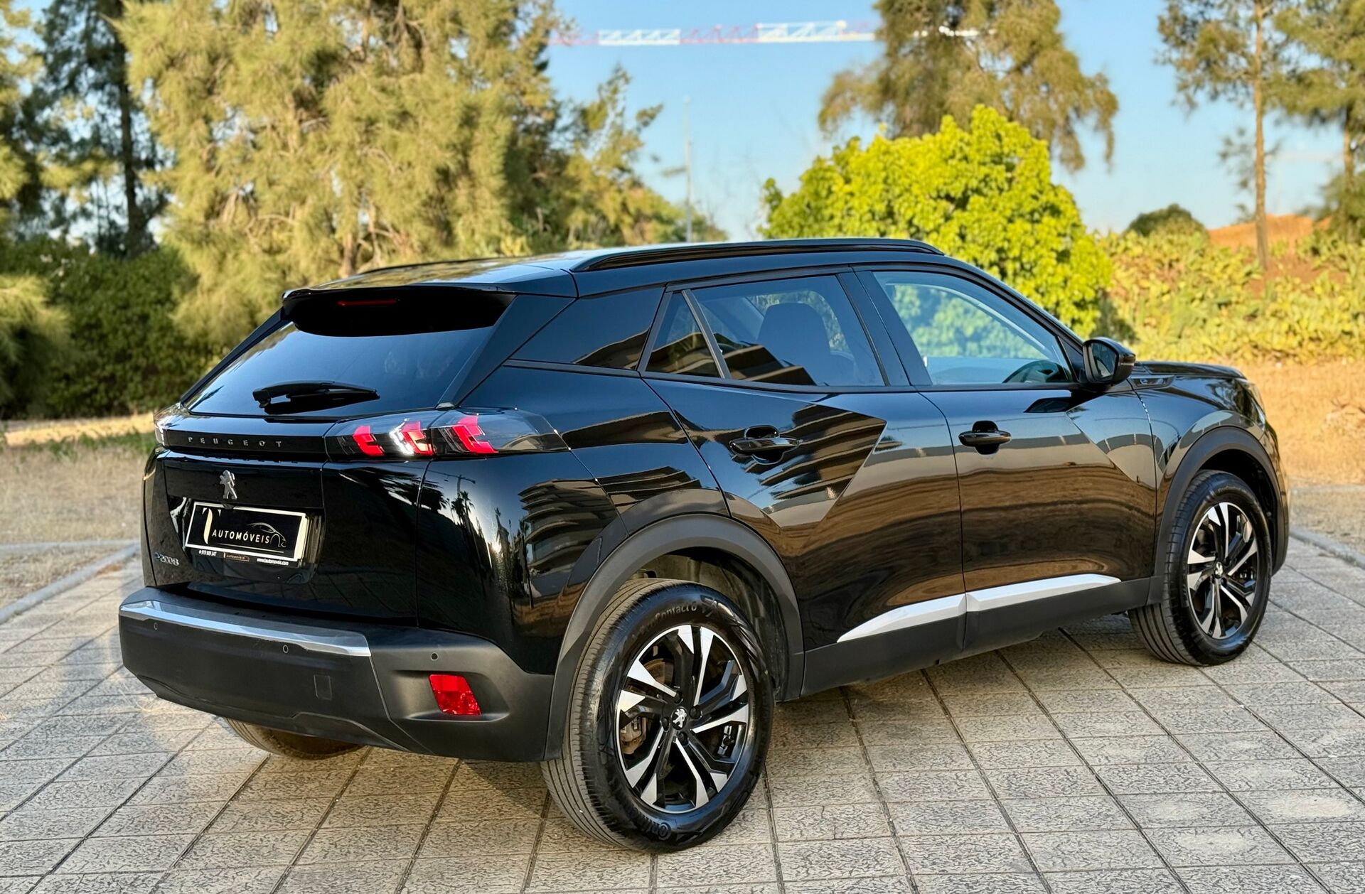 PEUGEOT 2008 e- 50 kWh GT