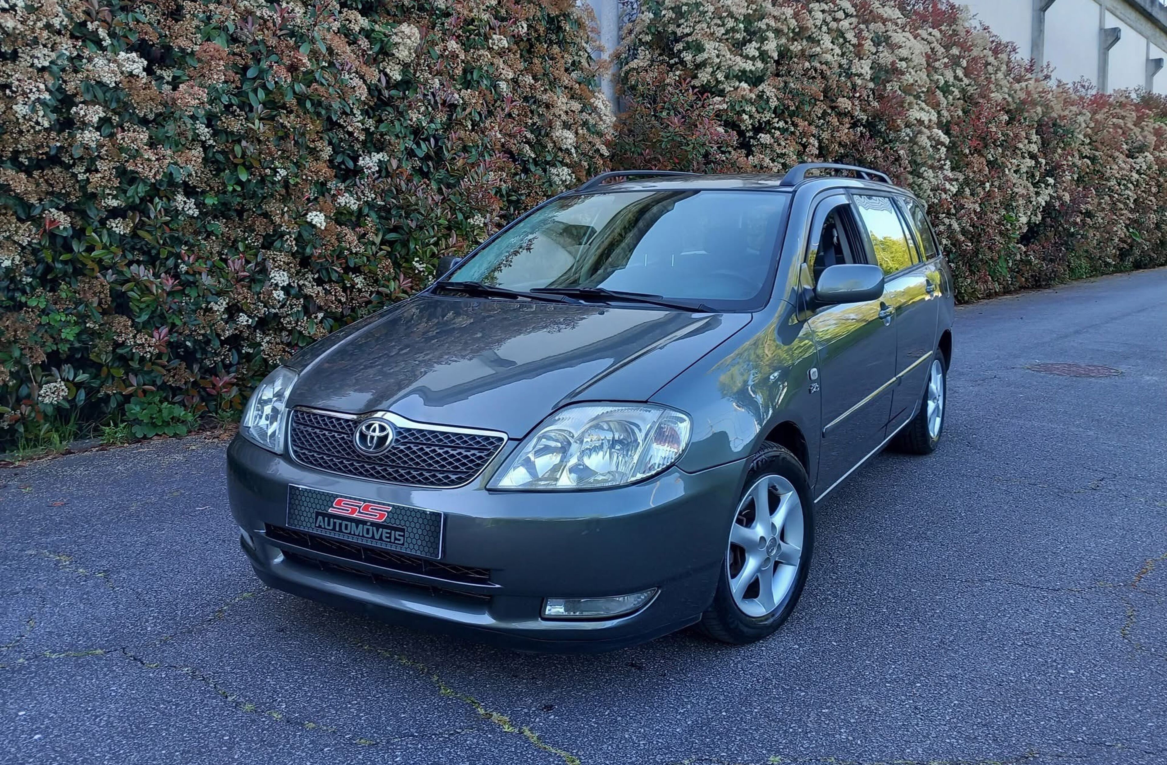 TOYOTA Corolla 2.0 D-4D Sol