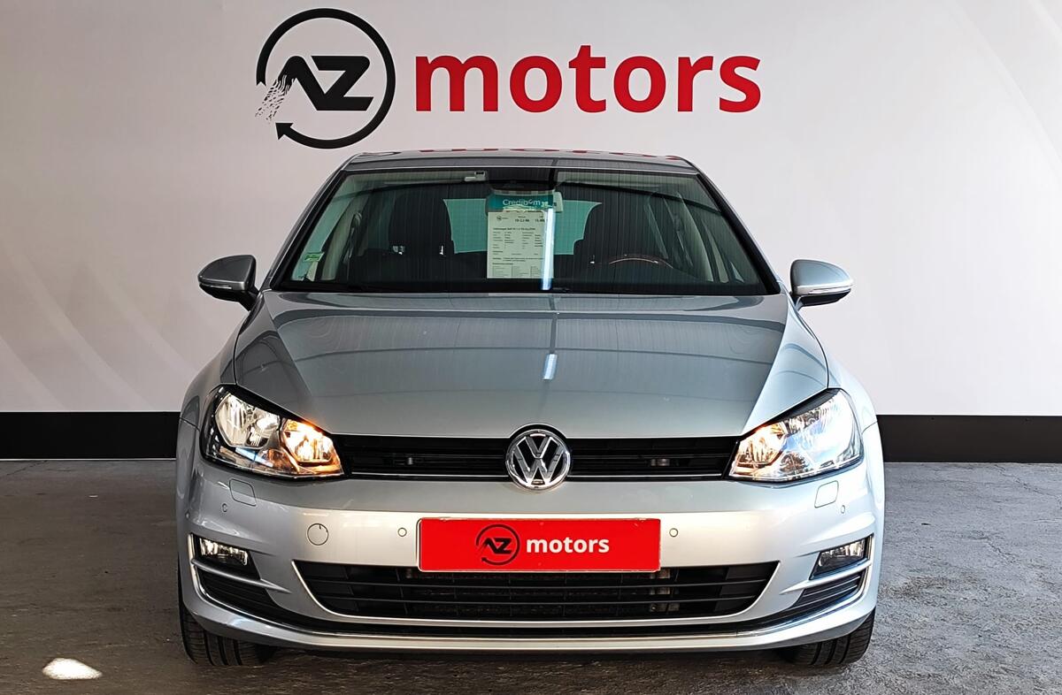 VOLKSWAGEN Golf 1.6 TDi Confortline